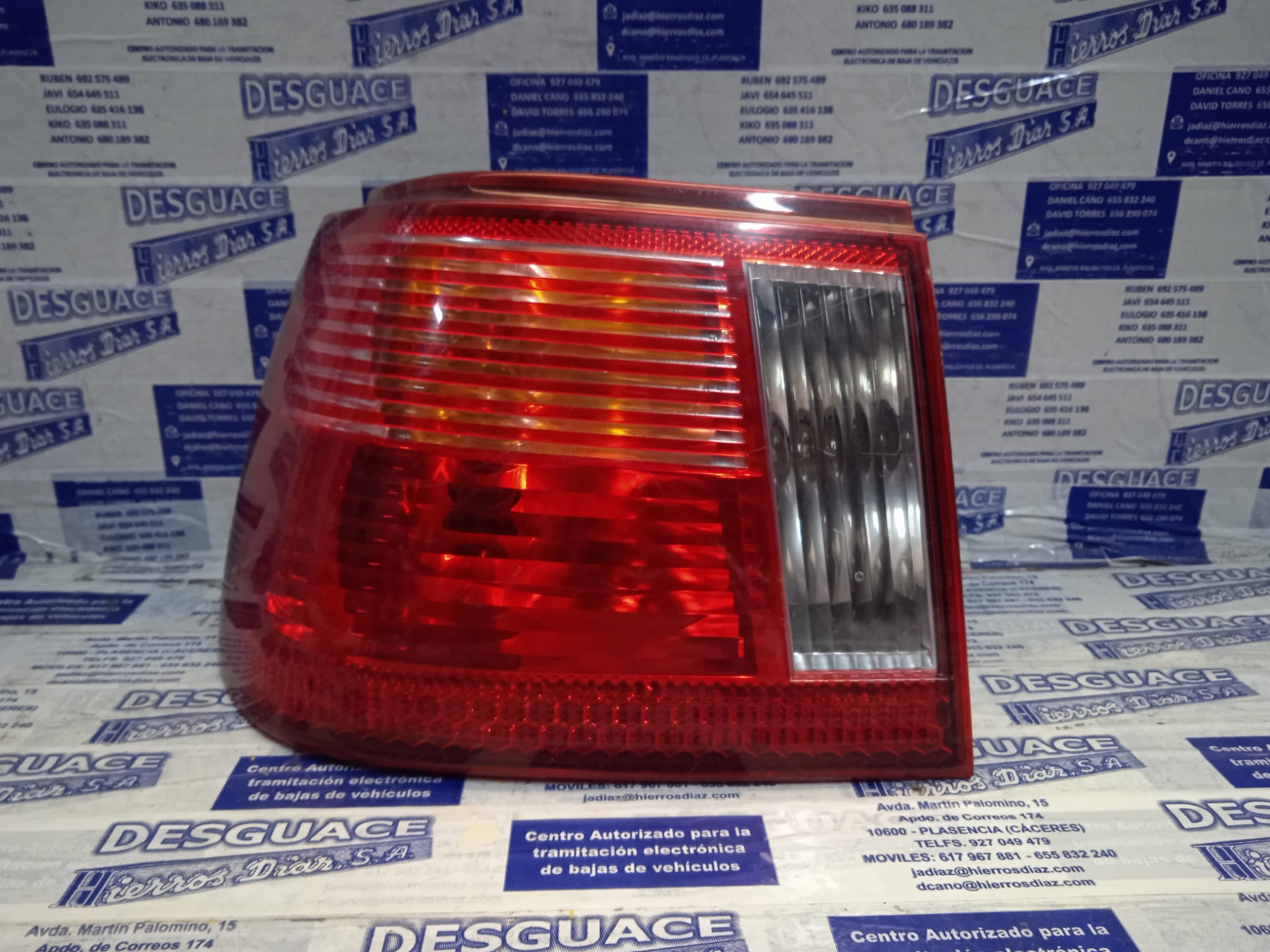 SEAT Ibiza 2 generation (1993-2002) Rear Left Taillight ESTANTERÍA11 24888145