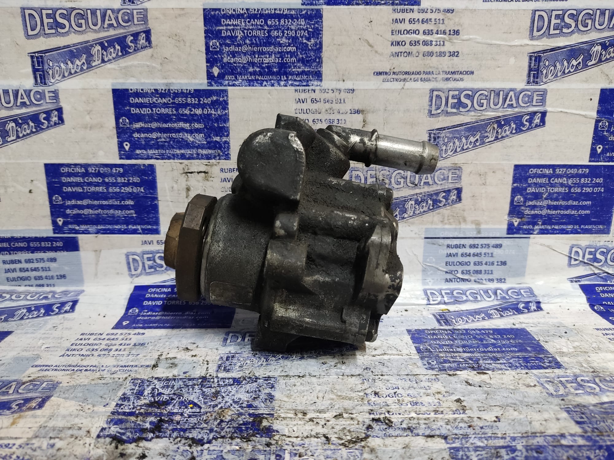 SEAT Ibiza 2 generation (1993-2002) Power Steering Pump ESTANTERÍA83 24891752