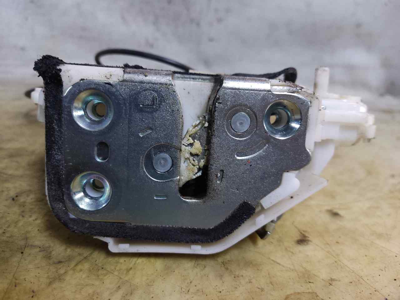 HONDA Civic 8 generation (2005-2012) Încuietoare ușă  stânga spate 72651SMGGO 24915737