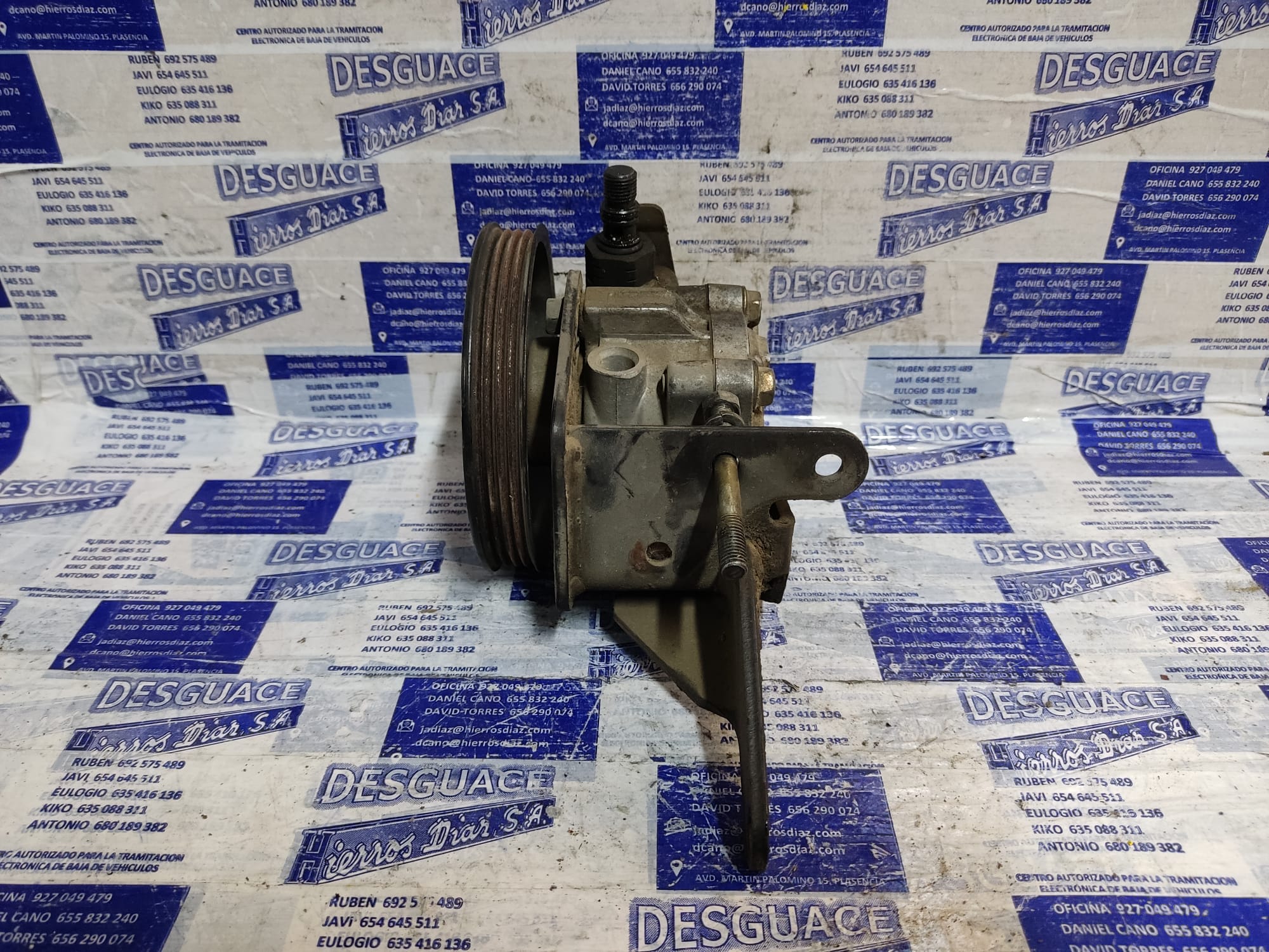 MITSUBISHI Pompa servodirecție ESTANTERÍA70 24891768