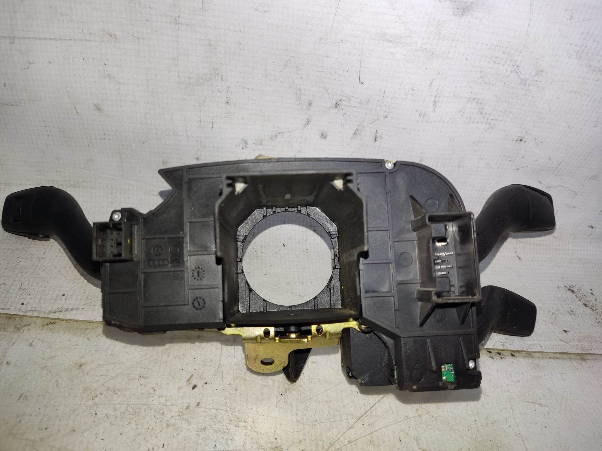 AUDI Q7 4L (2005-2015) Switches ESTANTERÍA73 24893205