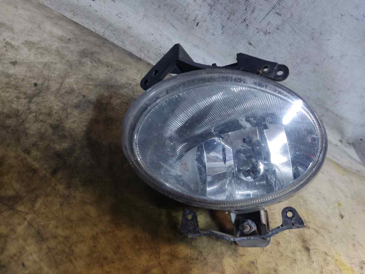 HYUNDAI Santa Fe CM (2006-2013) Front Left Fog Light ESTANTERÍA145B 24901005