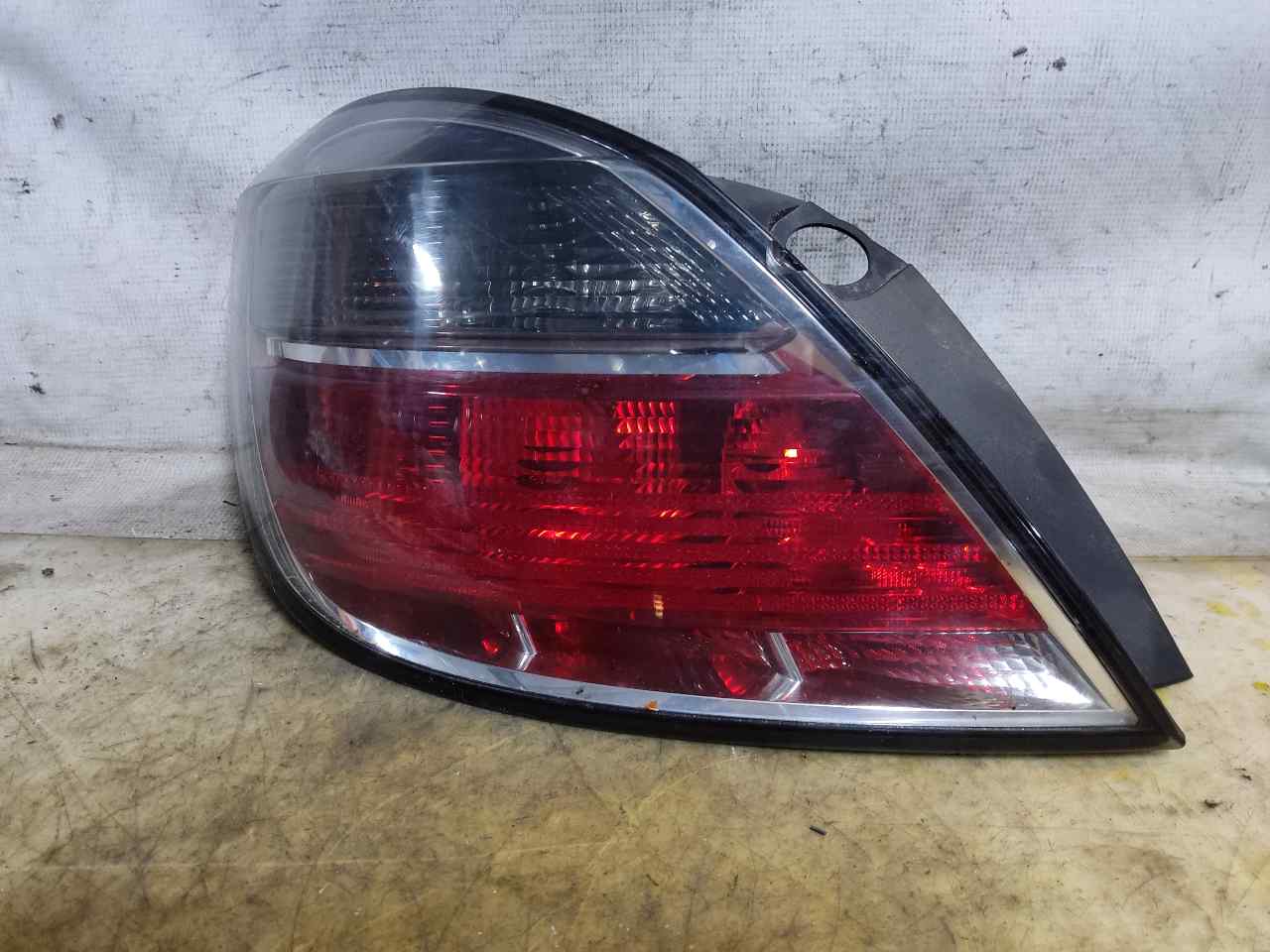 OPEL Astra J (2009-2020) Rear Left Taillight 495056087 24901715