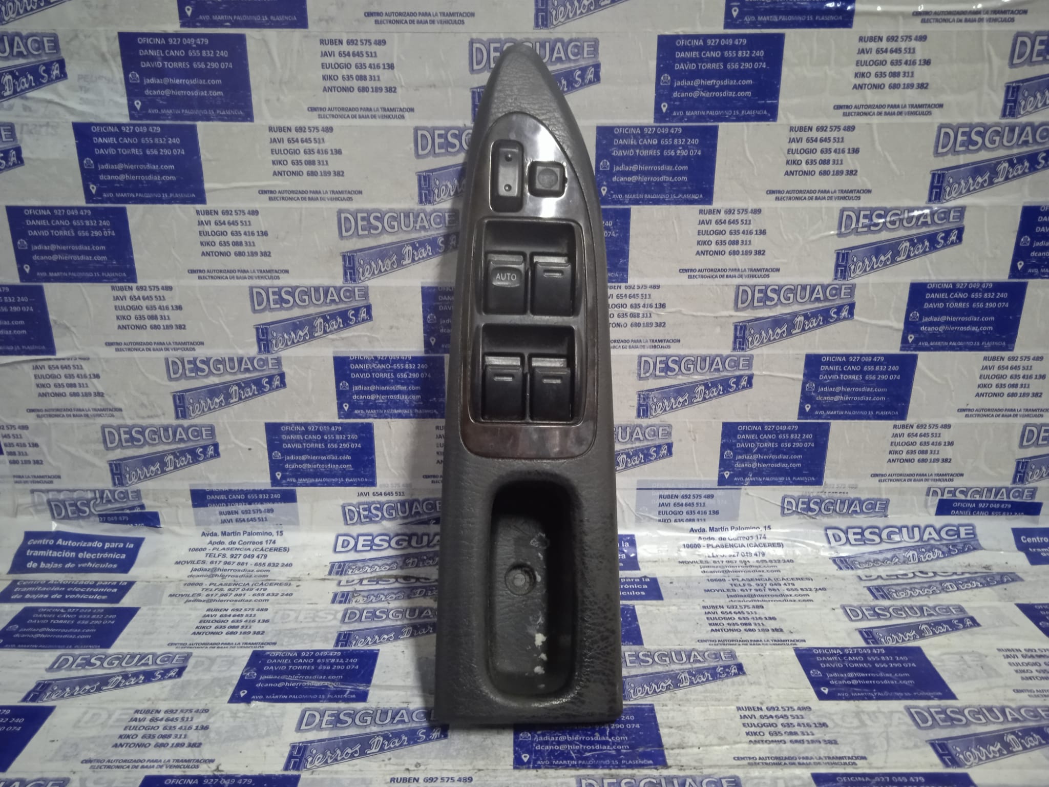 TOYOTA Avensis 1 generation (1997-2003) Front Left Door Window Switch ESTANTERÍA70 24890056