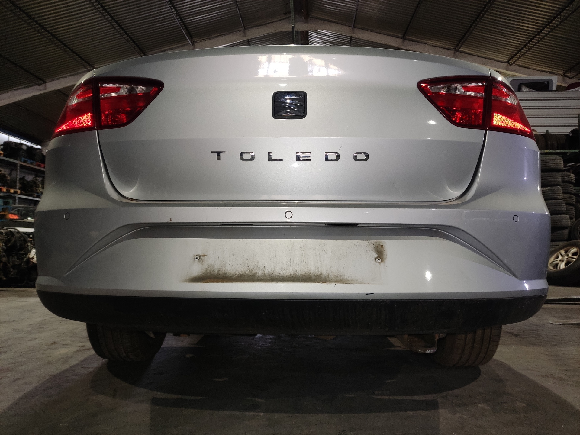 SEAT Toledo 4 generation (2012-2020) Полуось передний левый TUBO252 24900482