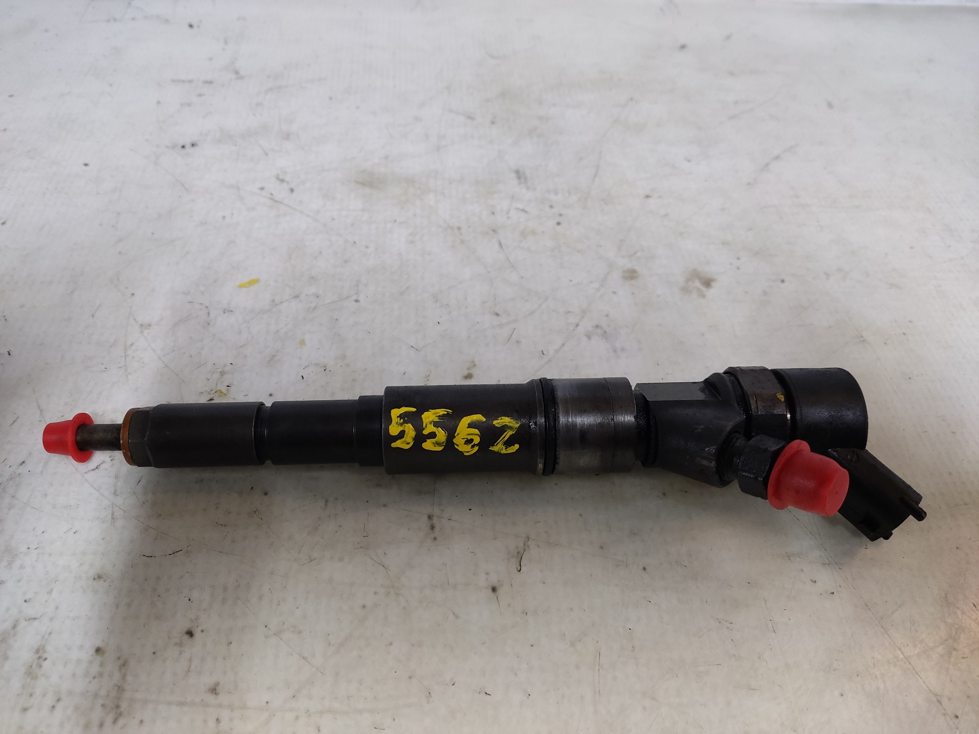 BMW 5 Series E39 (1995-2004) Fuel Injector ESTANTERÍA86 24894192