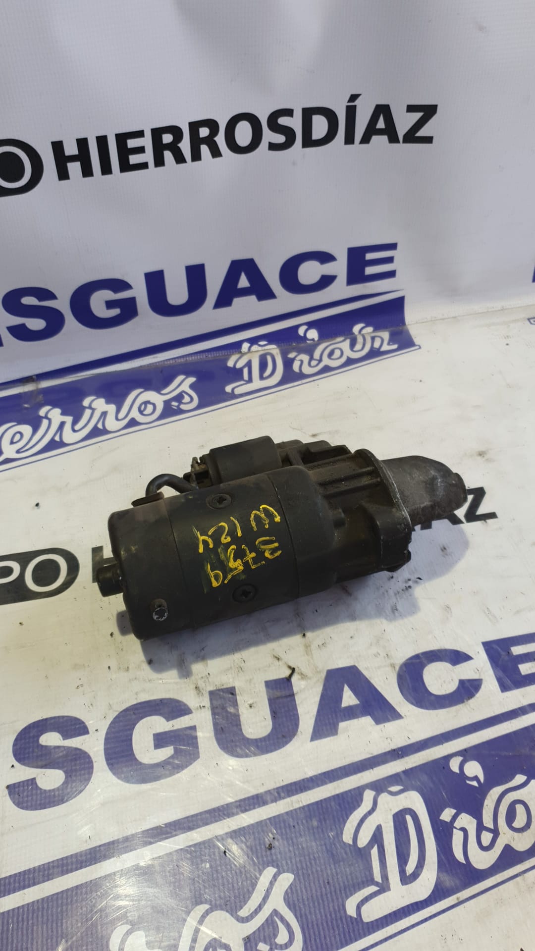 MERCEDES-BENZ Startmotor SINREF 24885196