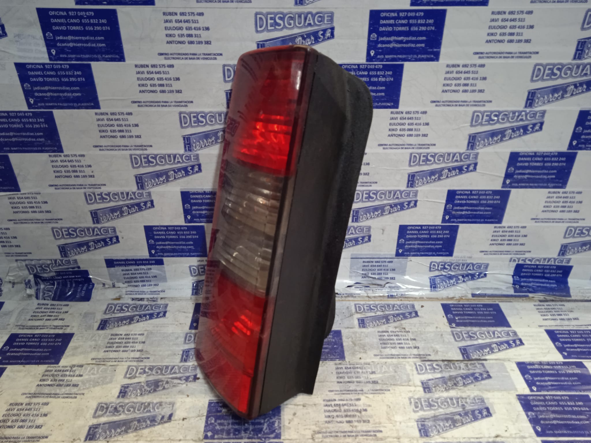 OPEL Combo C (2001-2011) Rear Left Taillight ESTANTERÍA2 24889066