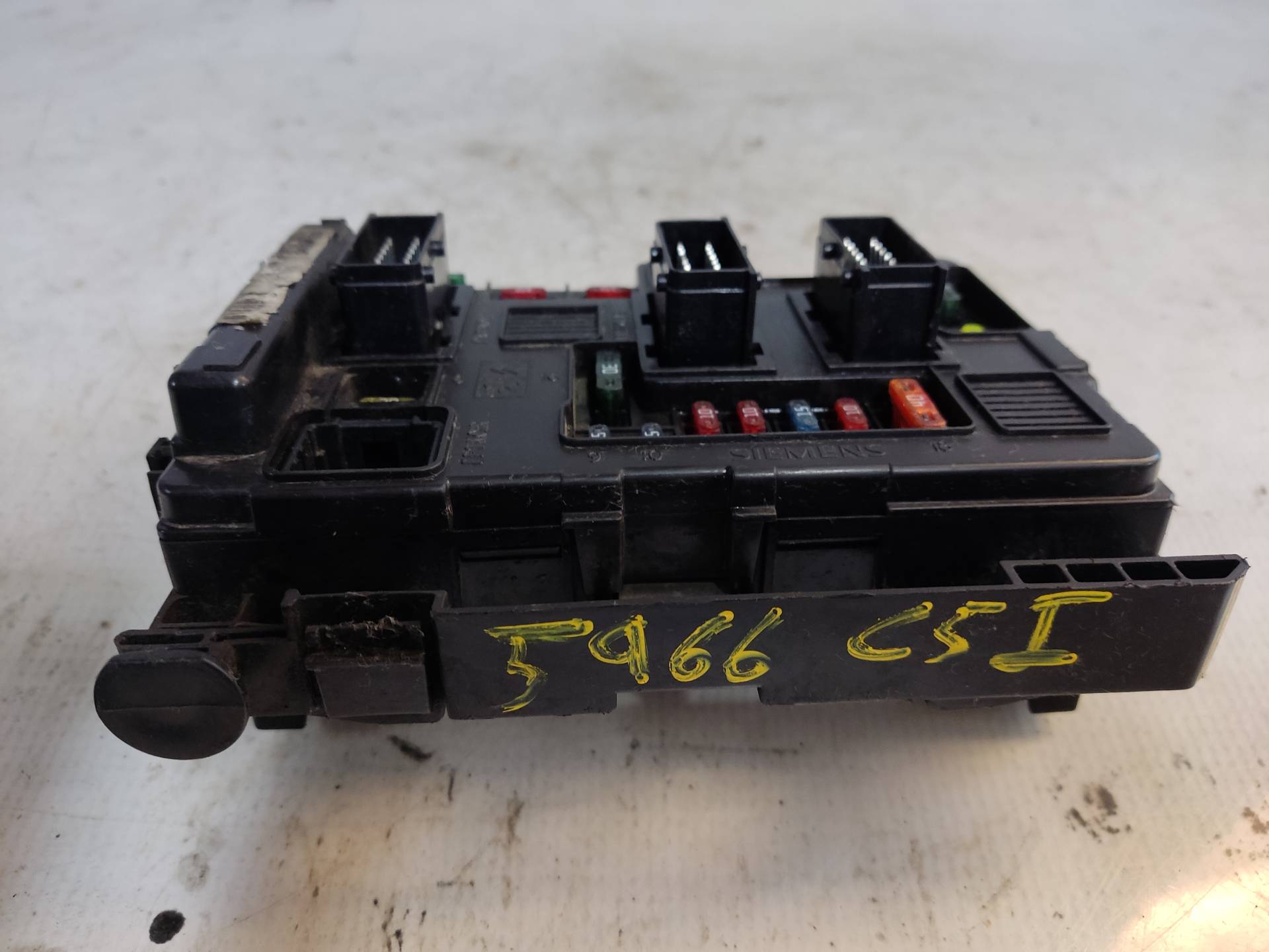 CITROËN C5 1 generation (2001-2008) Fuse Box ESTANTERÍA43 24893410