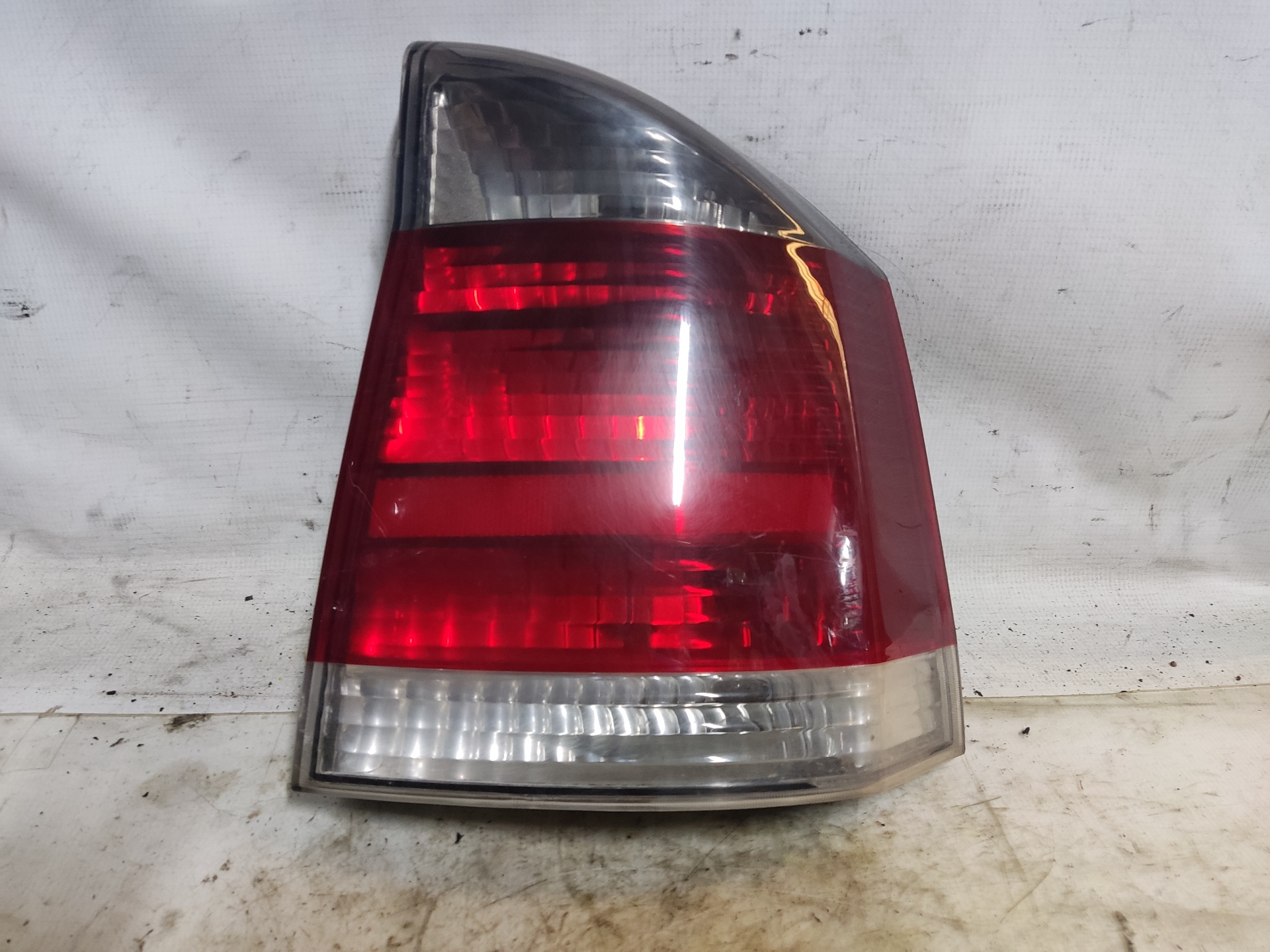 CHEVROLET Vectra C (2002-2005) Rear Right Taillight Lamp ESTANTERÍA1 24896247