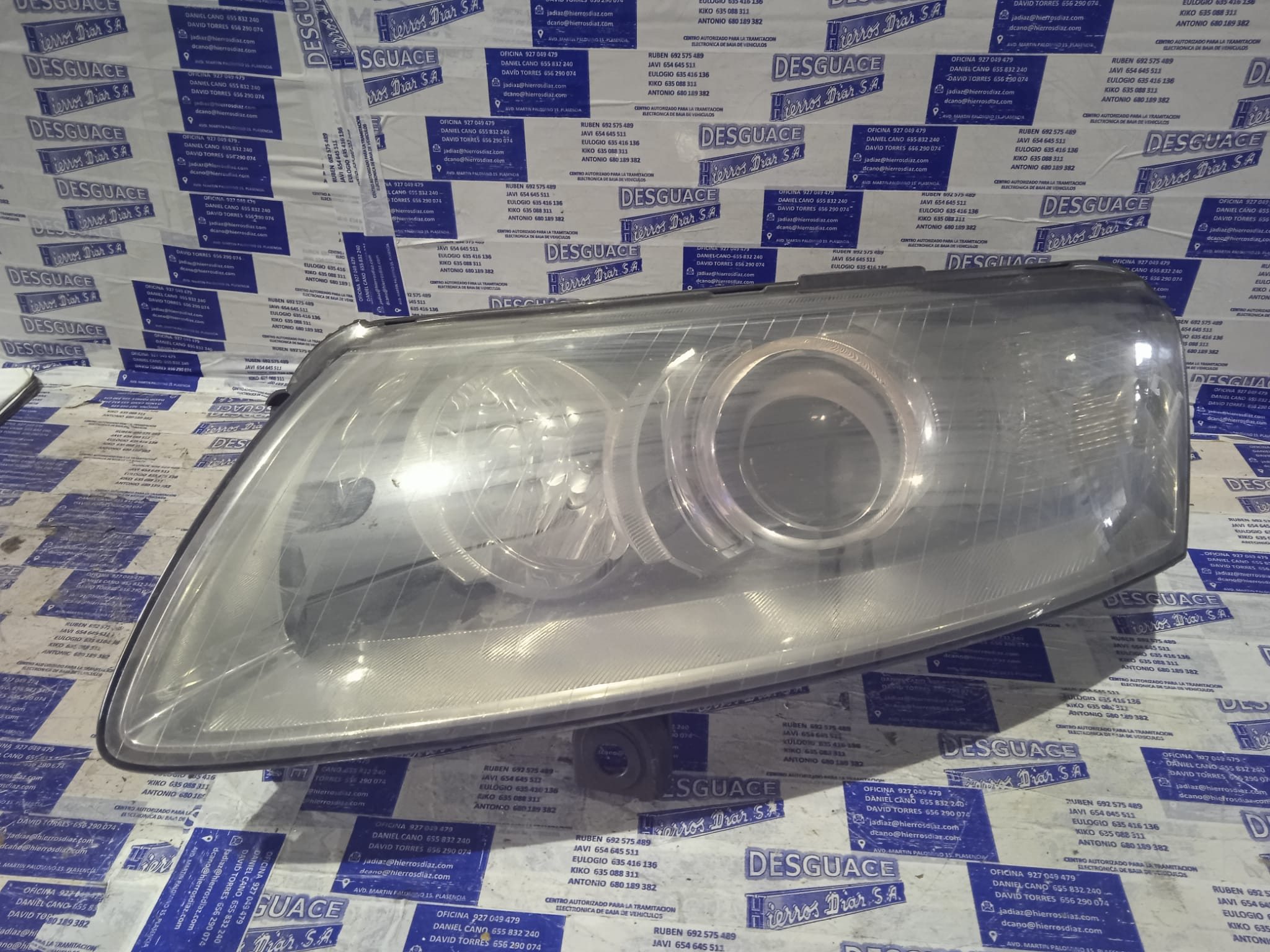 AUDI A6 C6/4F (2004-2011) Front Left Headlight ESTANTERÍA18 24886000