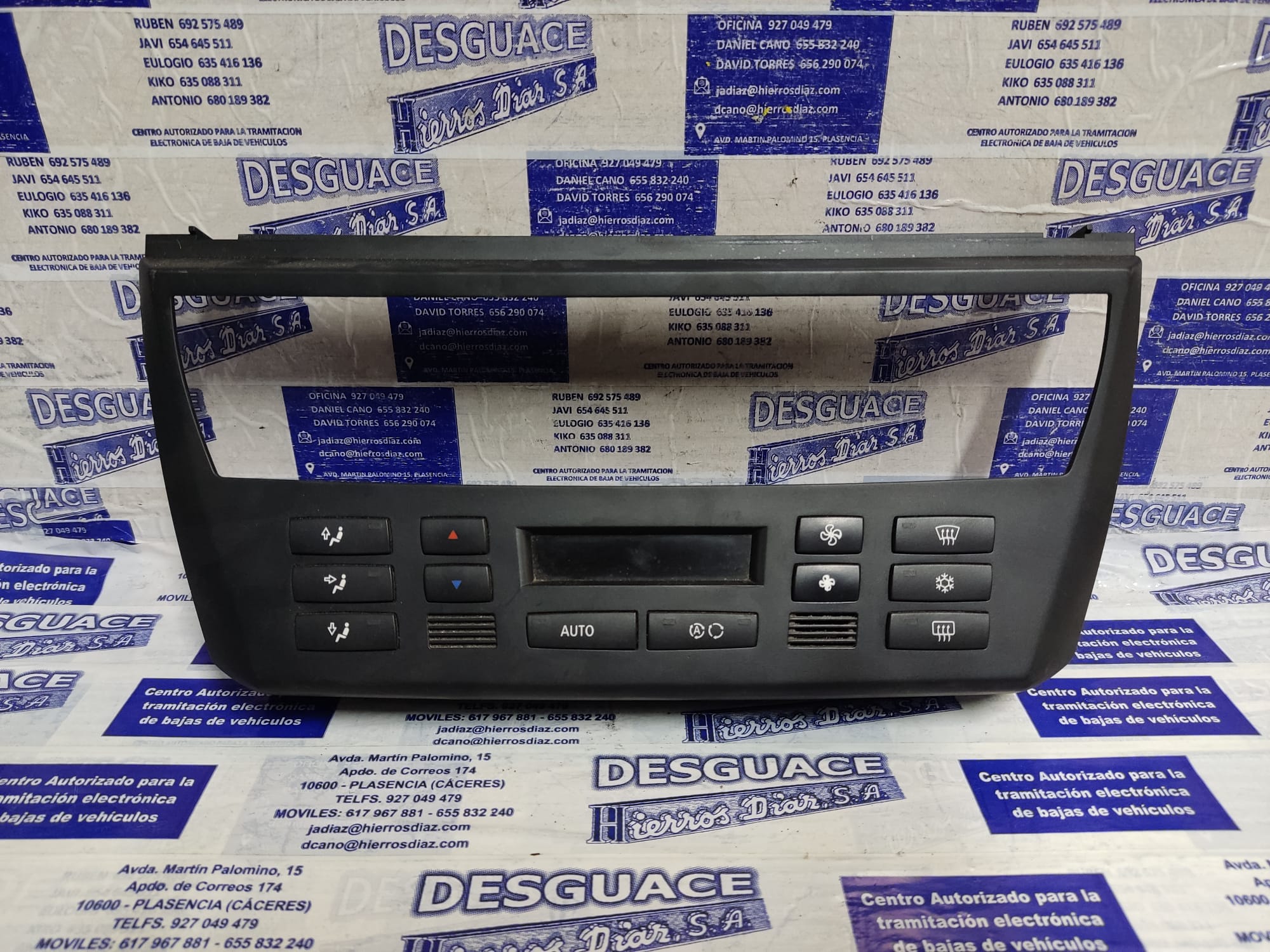 BMW X3 E83 (2003-2010) Climate  Control Unit ESTANTERÍA85 24890025