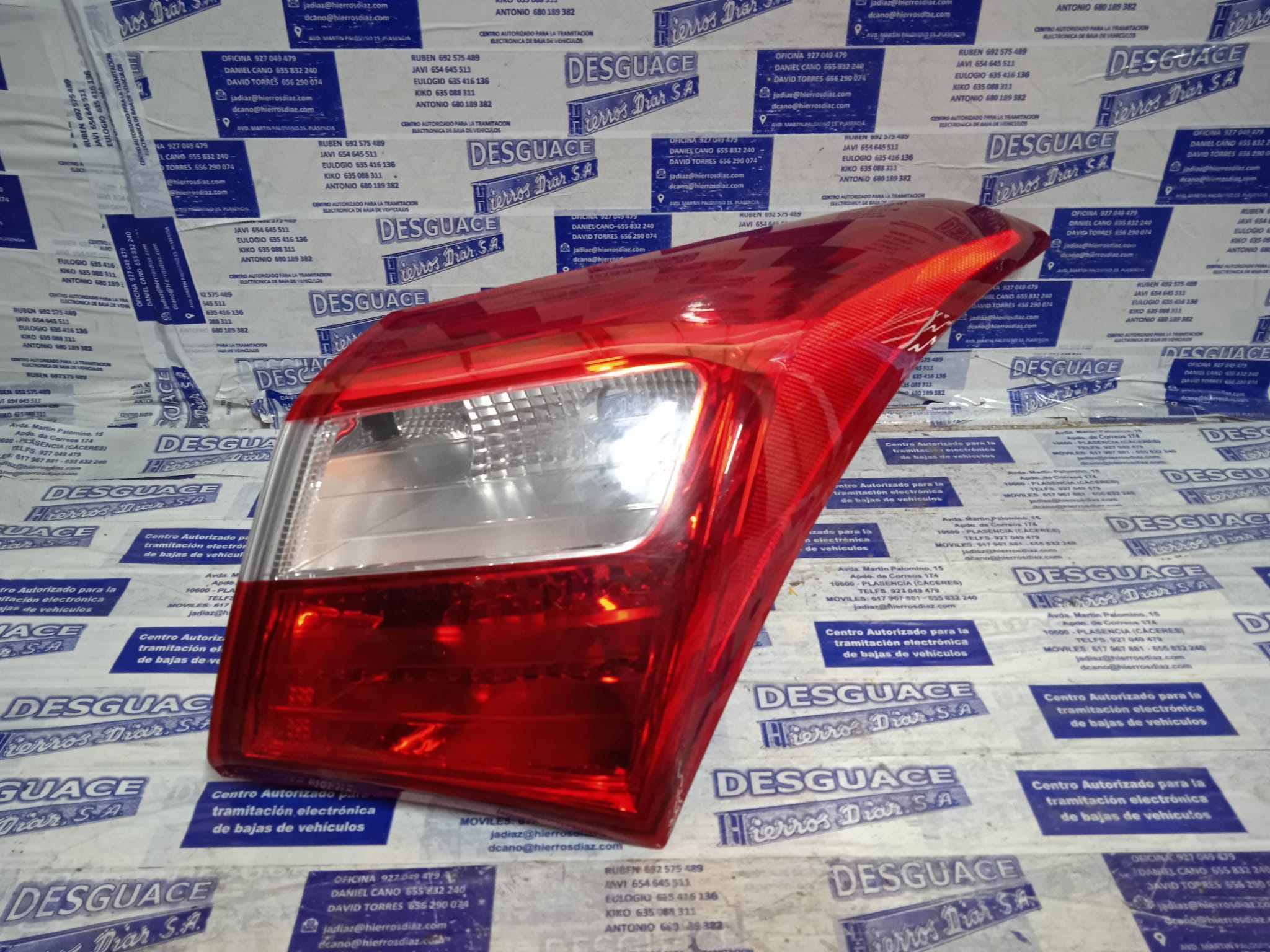 HYUNDAI i30 GD (2 generation) (2012-2017) Rear Right Taillight Lamp ESTANTERÍA33 24889023