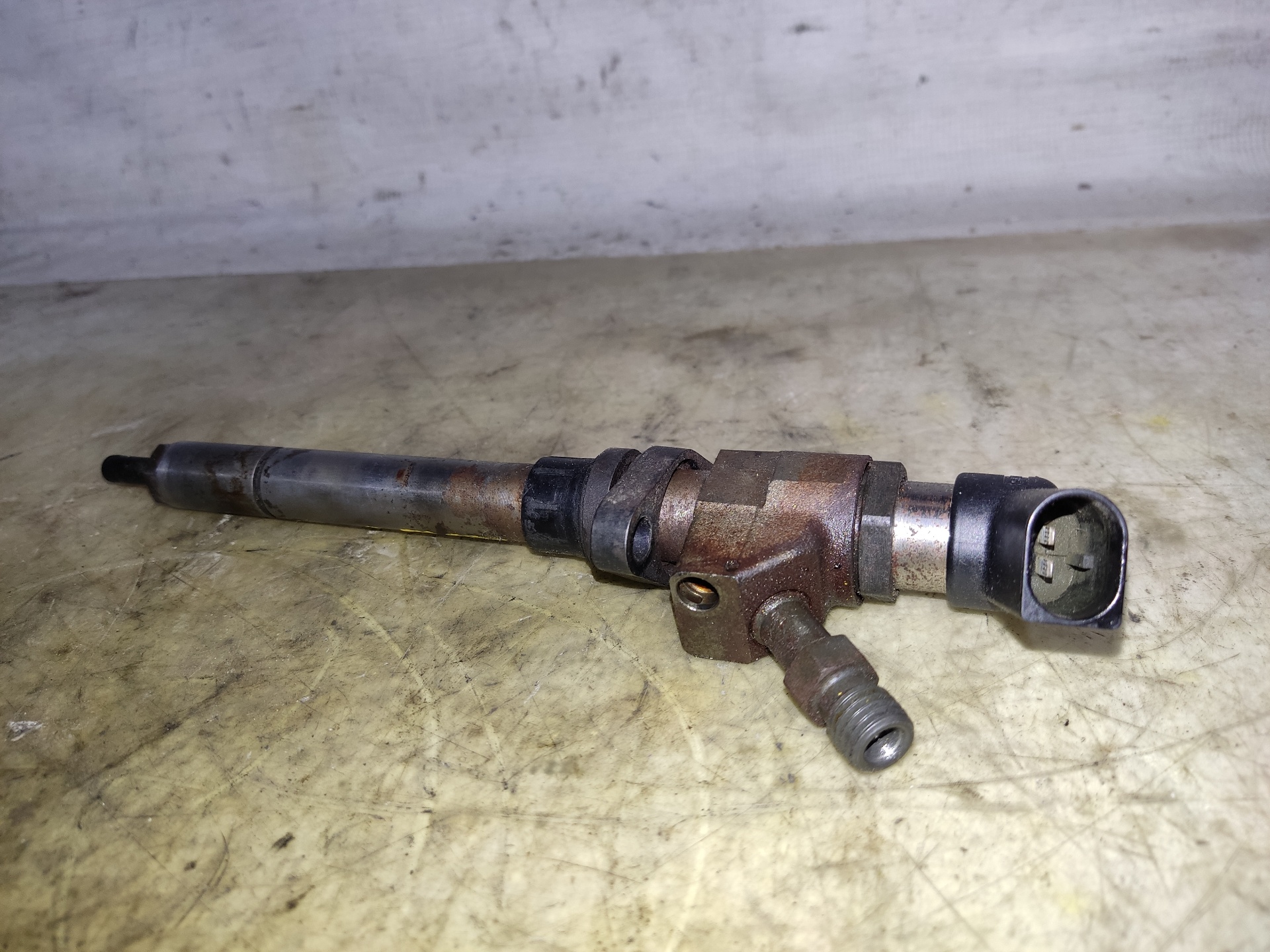 PEUGEOT Fuel Injector 9647247280 24898259