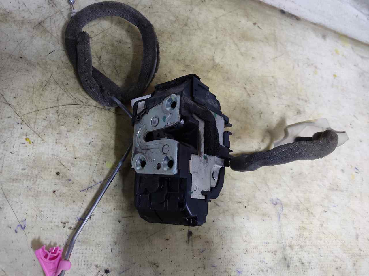 NISSAN Qashqai 1 generation (2007-2014) Front Left Door Lock 24902872