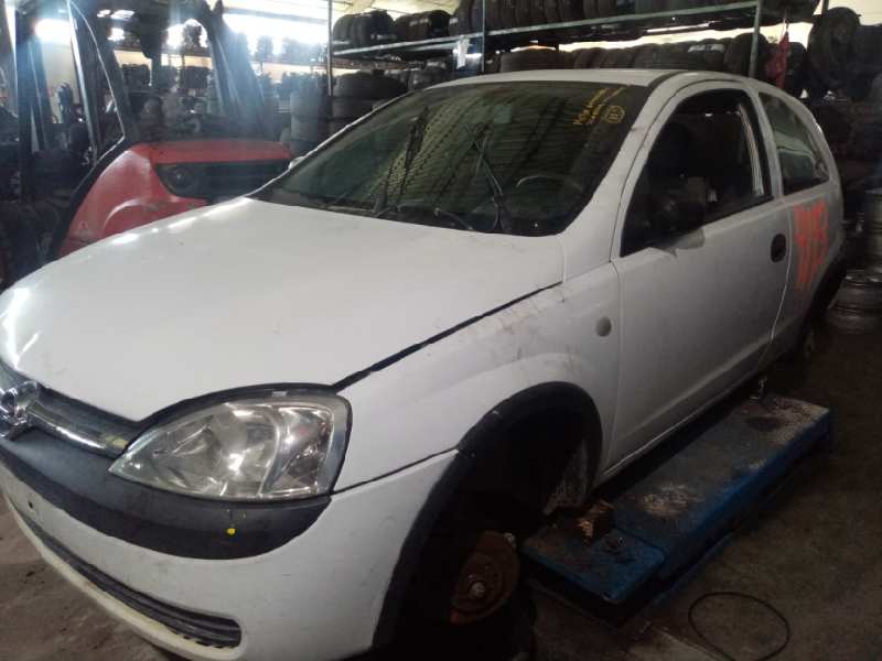 OPEL Corsa C (2000-2006) Feu arrière gauche ESTANTERÍA1 24895321