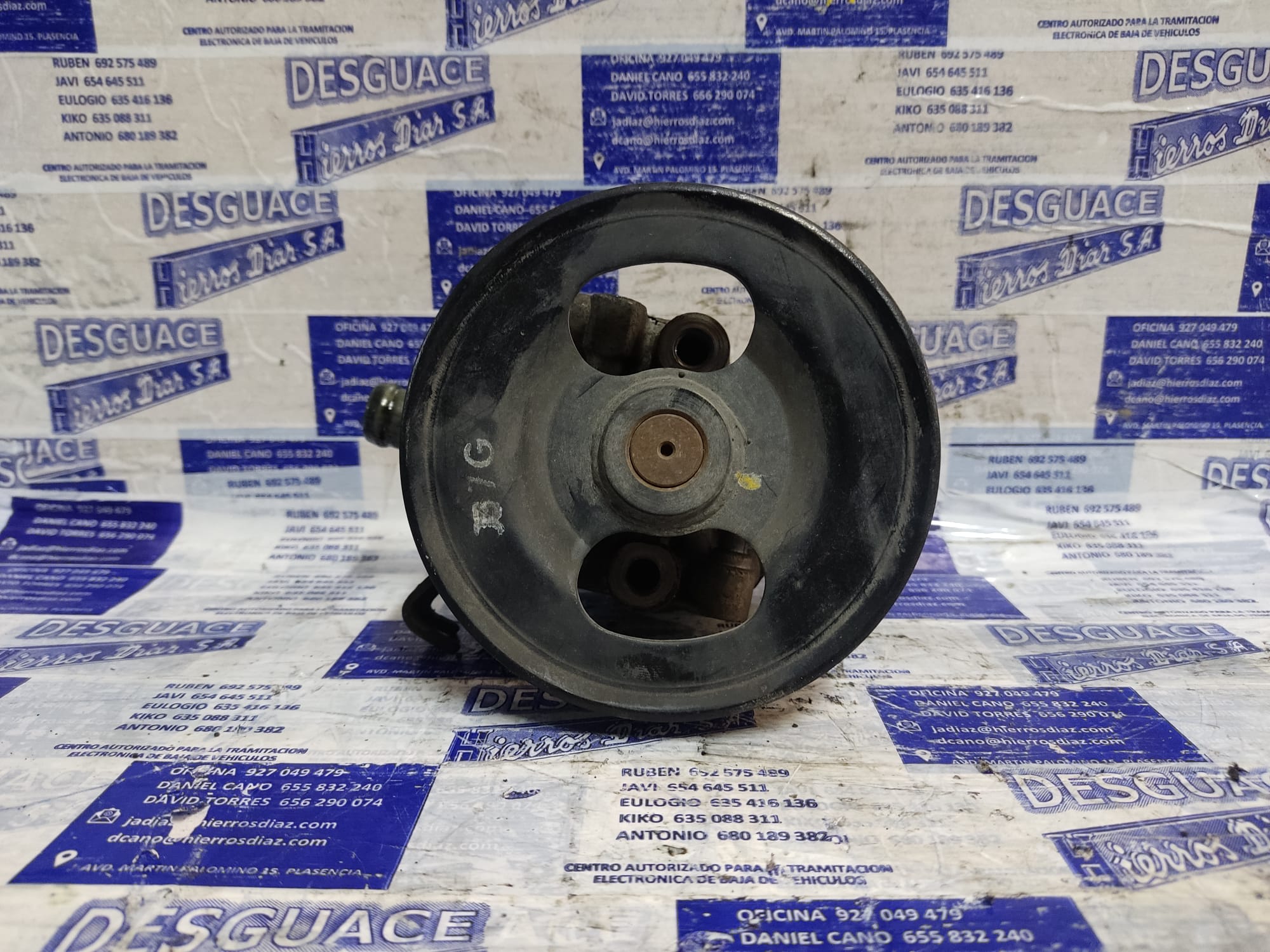 KIA Carnival 2 generation (2006-2010) Power Steering Pump ESTANTERÍA70 24891869