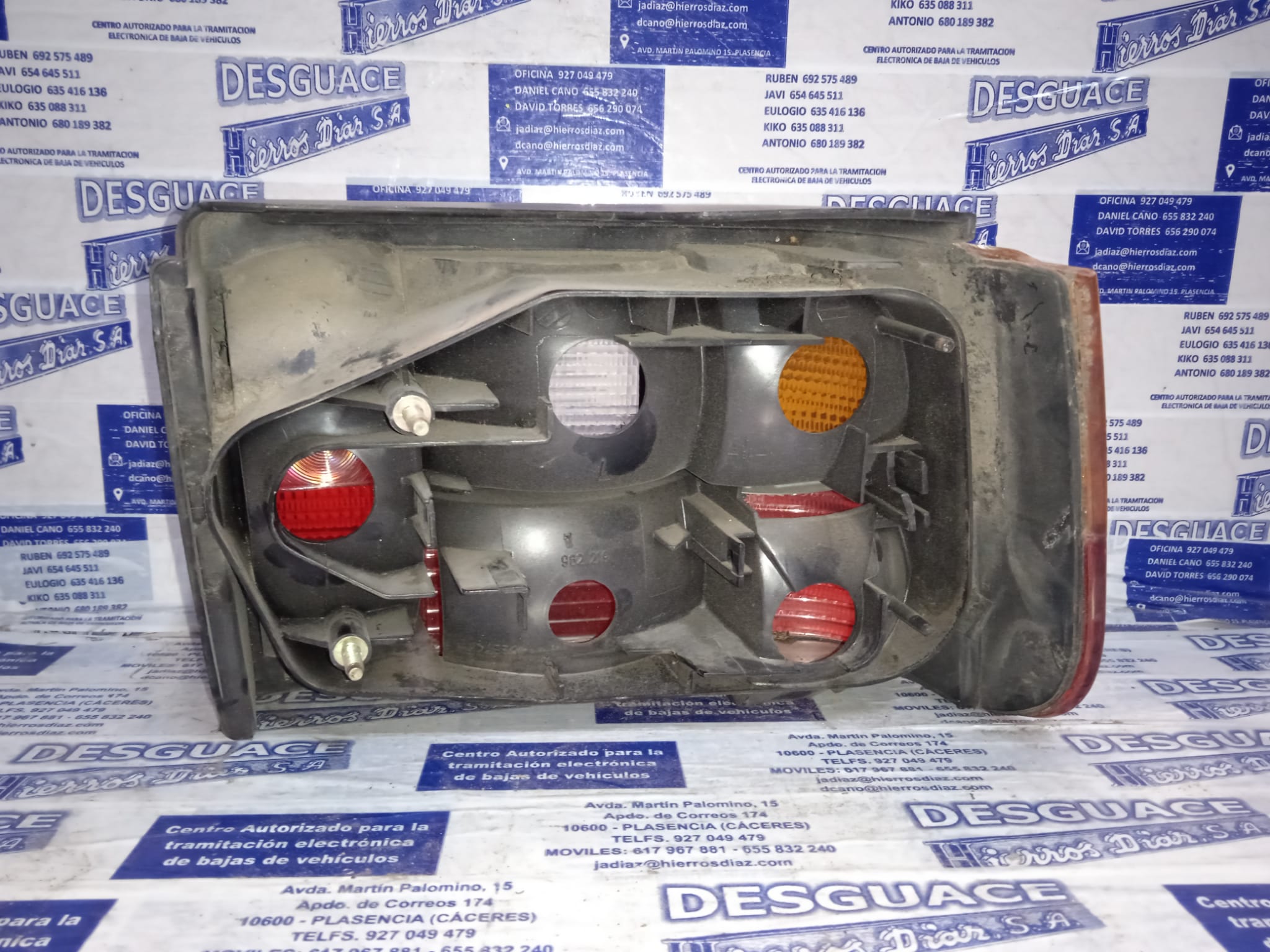 SEAT Ibiza 2 generation (1993-2002) Rear Left Taillight ESTANTERÍA11 24889636