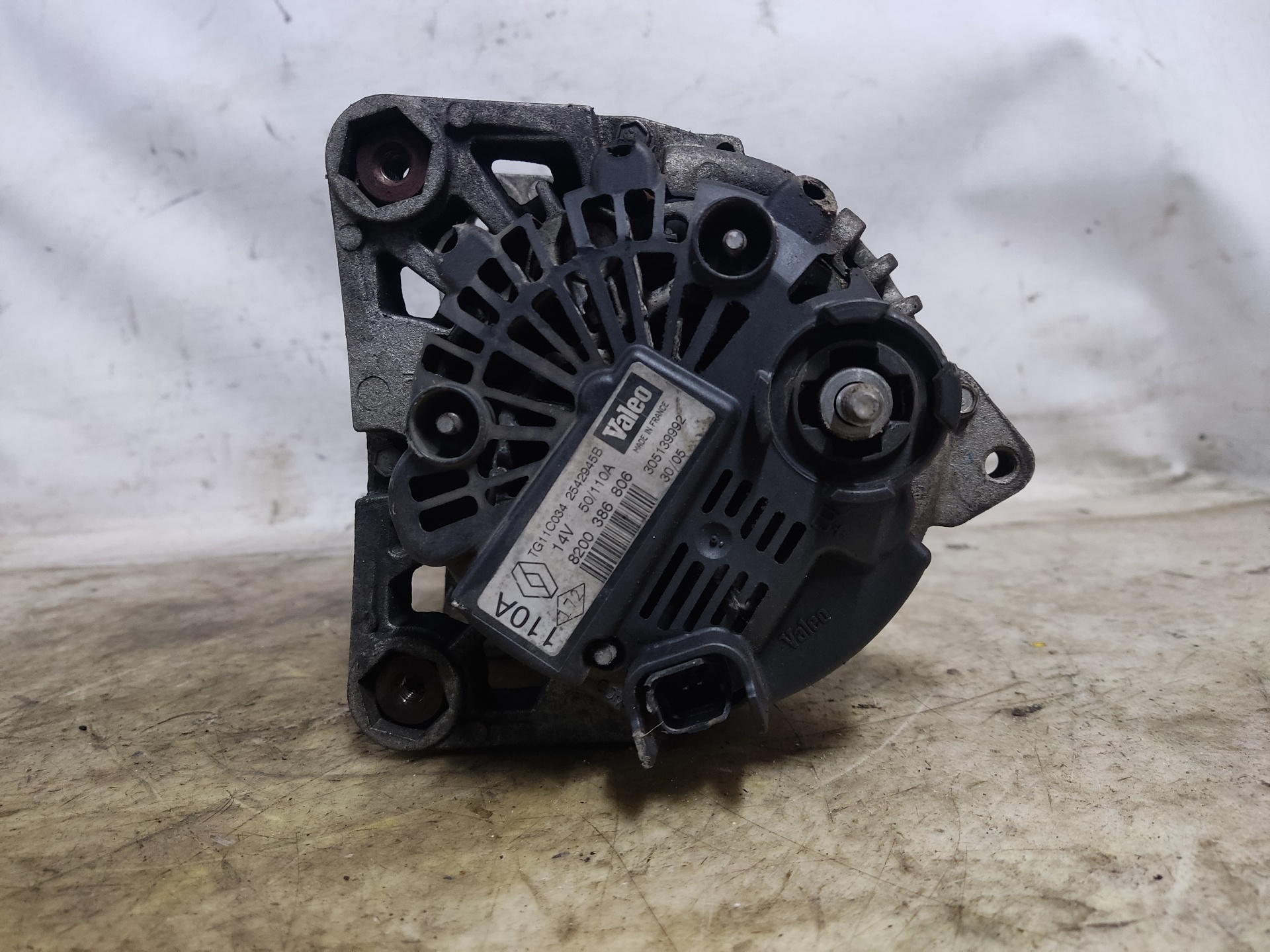 RENAULT Megane 2 generation (2002-2012) Váltóáramú generátor 8200386806 24897416