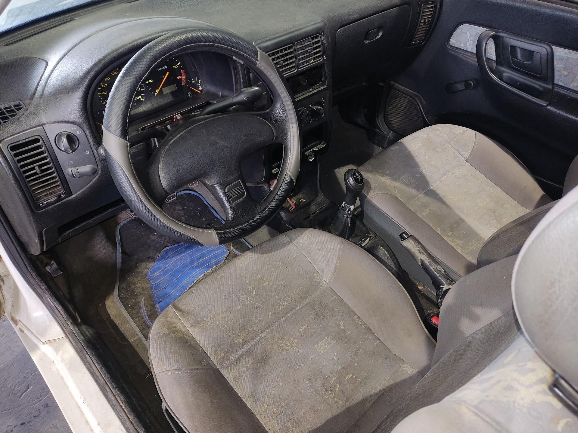 SEAT Ibiza 2 generation (1993-2002) Подрулевой переключатель ESTANTERÍA82 24895250