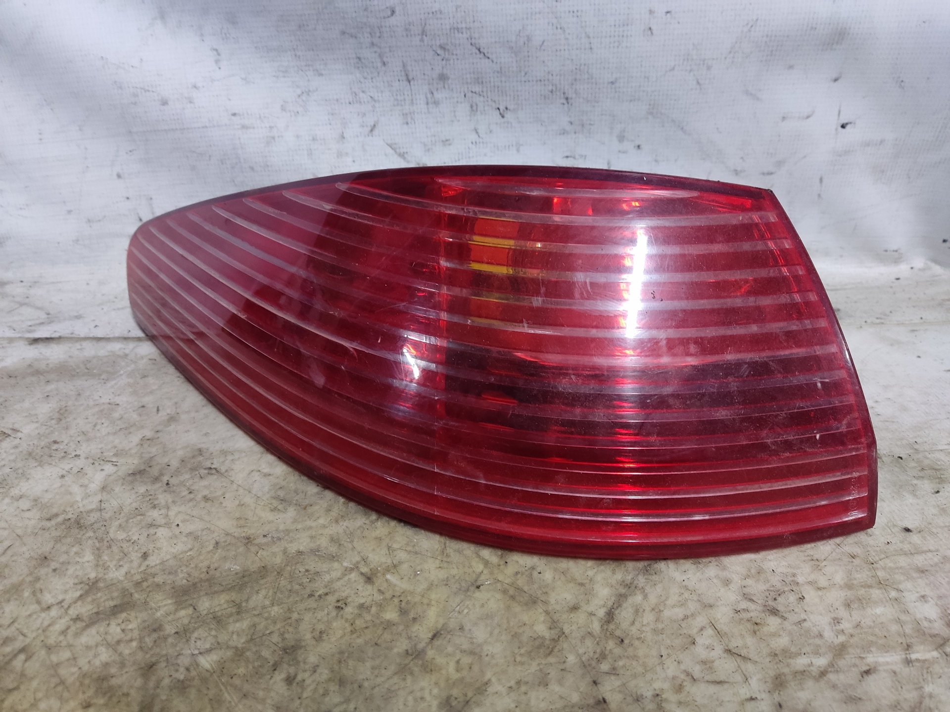 PEUGEOT 607 1 generation (2000-2008) Rear Left Taillight 2543G 24891719