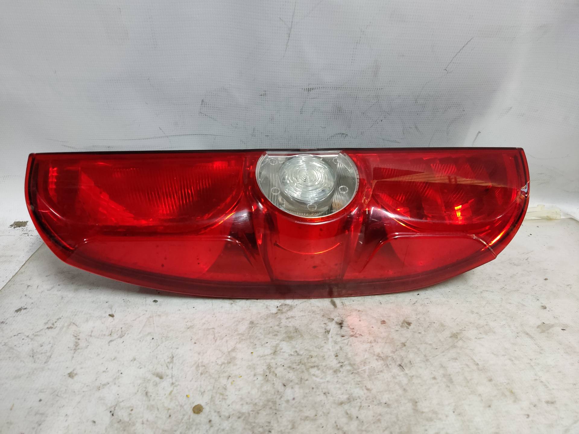 OPEL Combo D (2011-2020) Rear Left Taillight ESTANTERÍA1 24893627