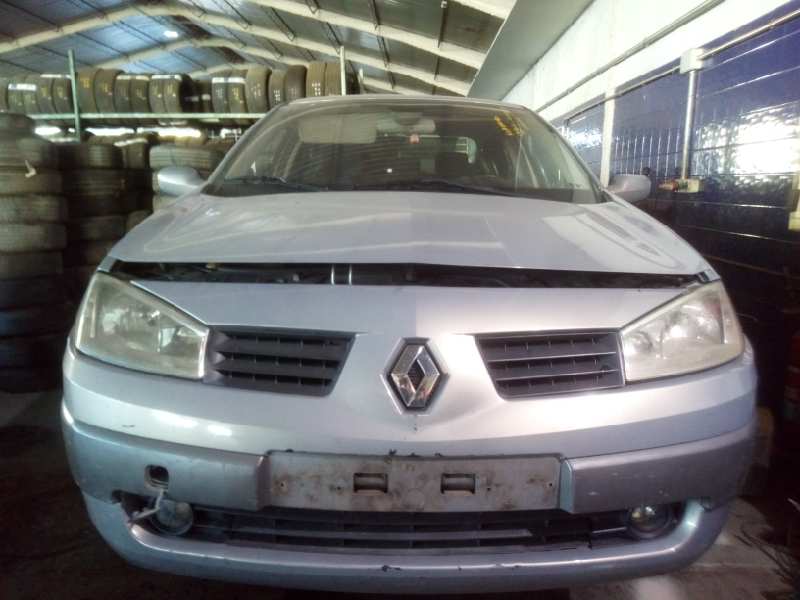 RENAULT Megane 2 generation (2002-2012) Стартер D7R49 24902199