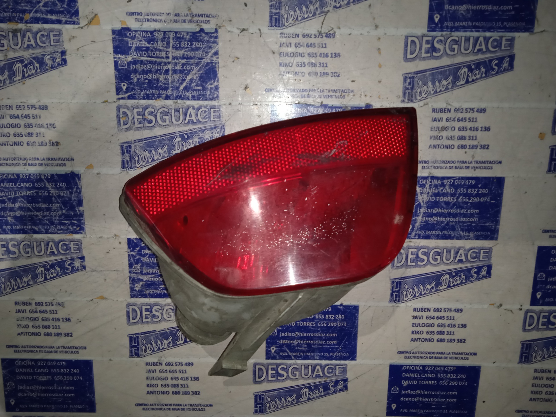 FORD Focus 1 generation (1998-2010) Other parts of headlamps ESTANTERÍA40 24887314