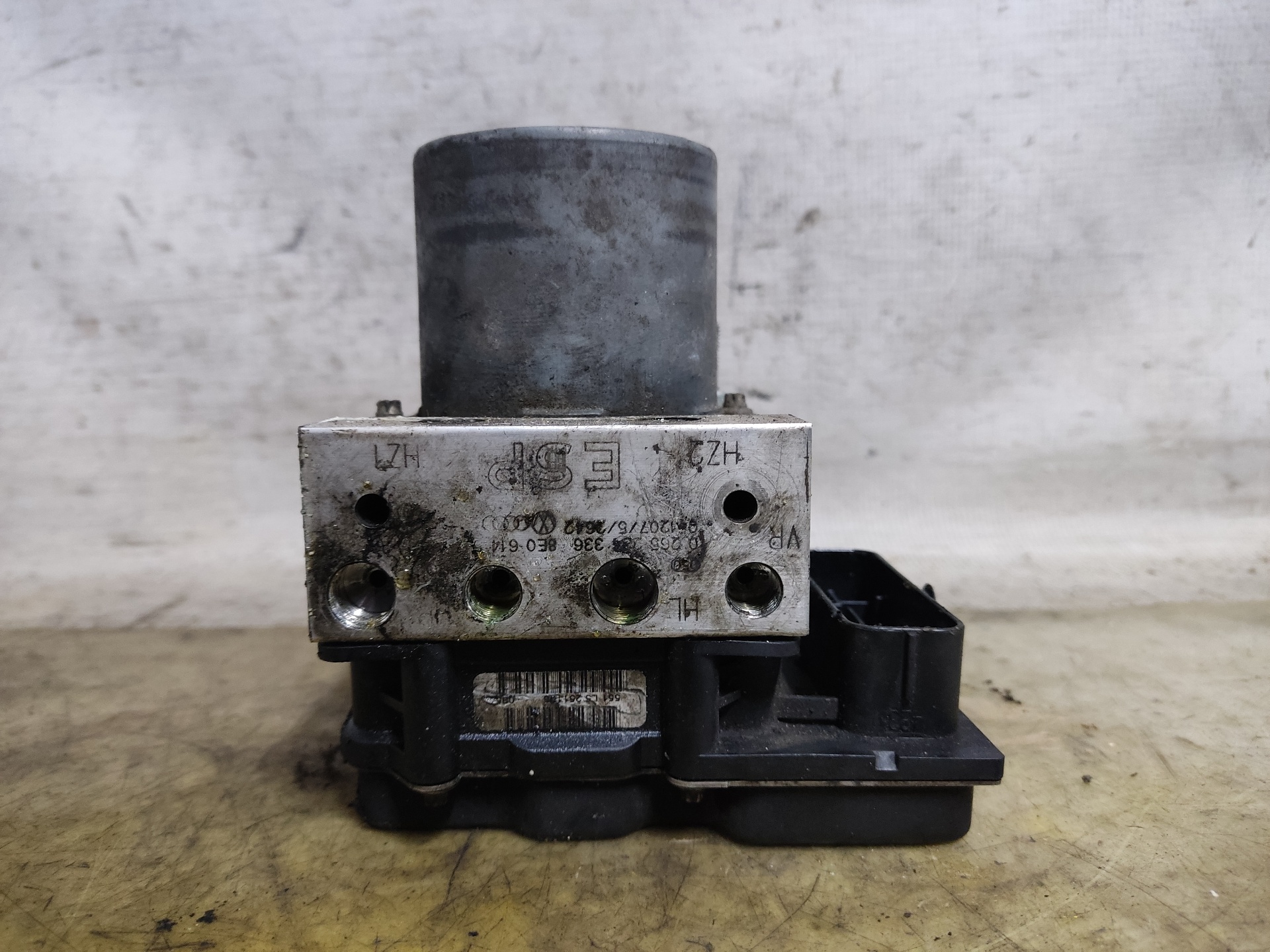 AUDI A4 B7/8E (2004-2008) ABS pumpe 0265234336 24901763