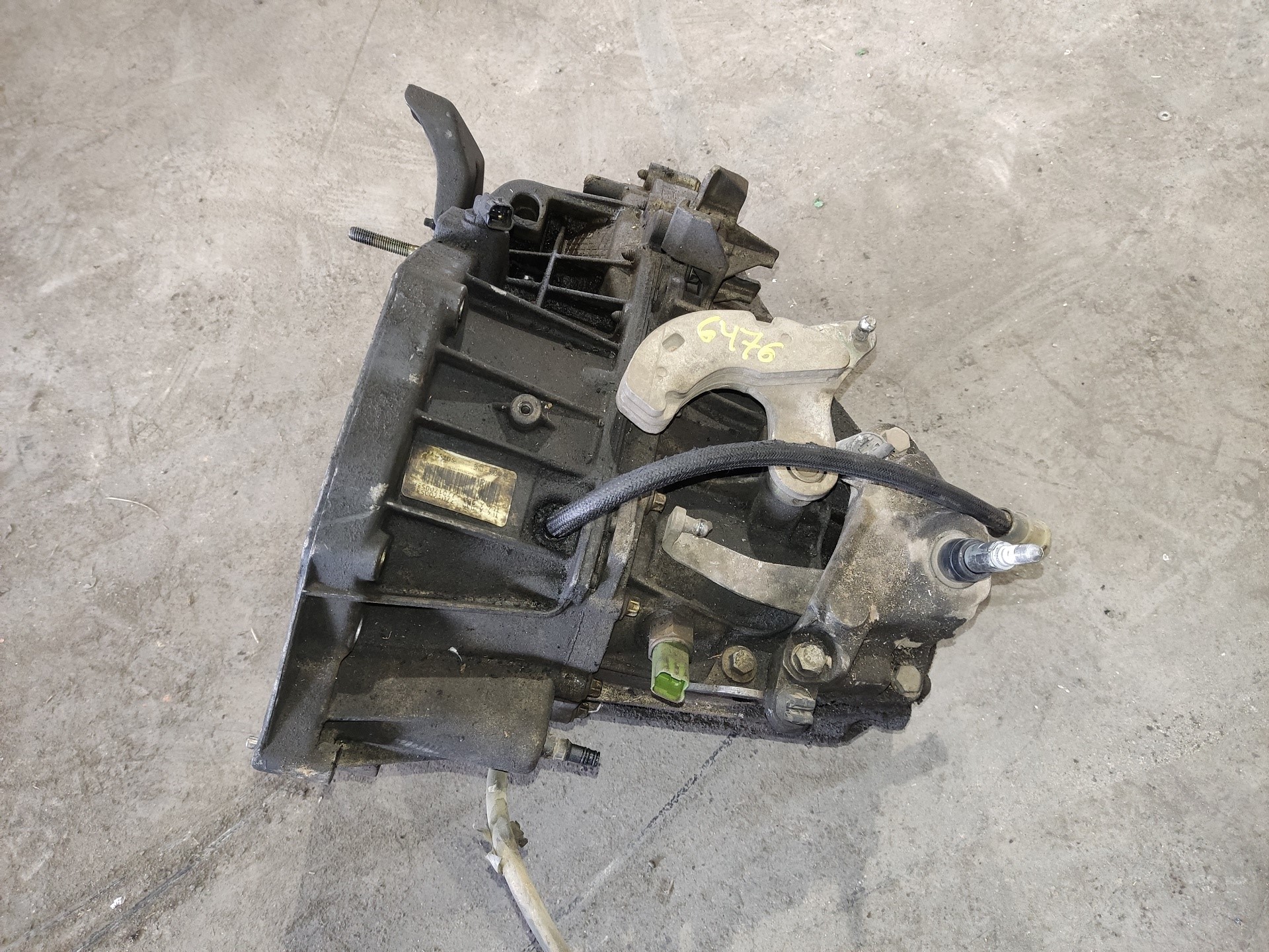 RENAULT Scenic 2 generation (2003-2010) Gearbox TL4A000 23015664