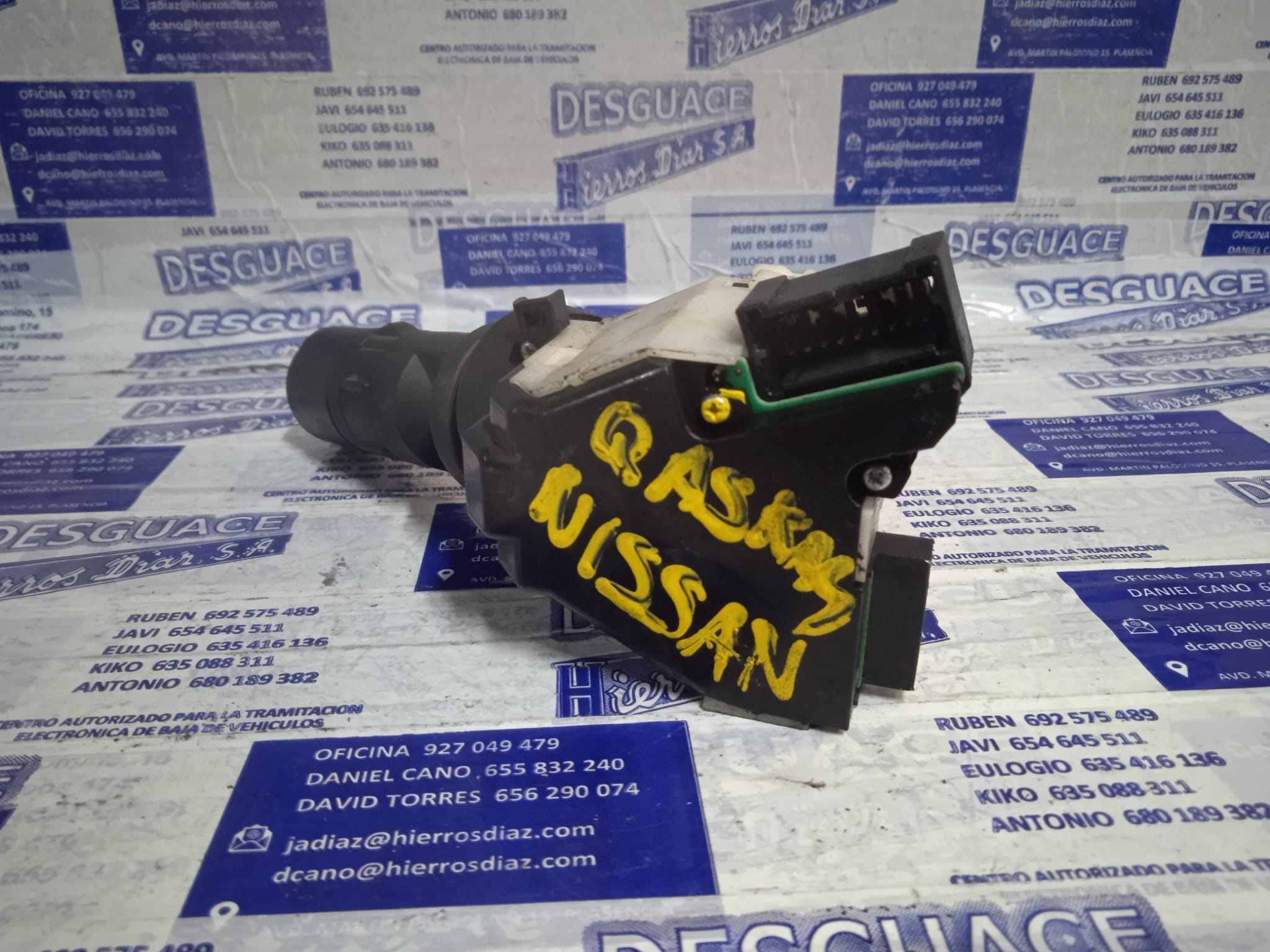 NISSAN Qashqai 1 generation (2007-2014) Ilmaisin Pyyhkijän vipu ESTANTERÍA57 24885712