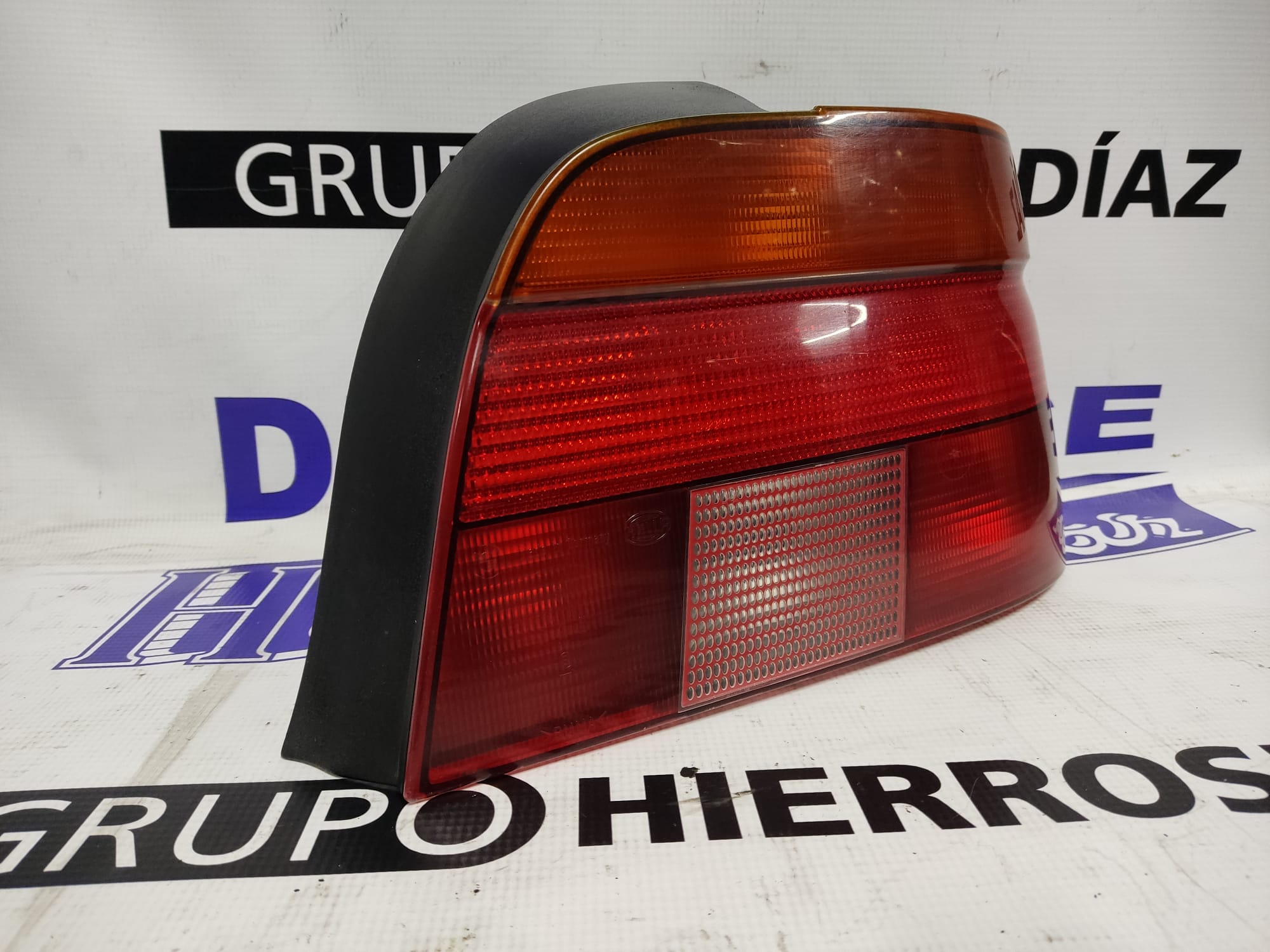 BMW 5 Series E39 (1995-2004) Rear Right Taillight Lamp ESTANTERÍA5 24893079