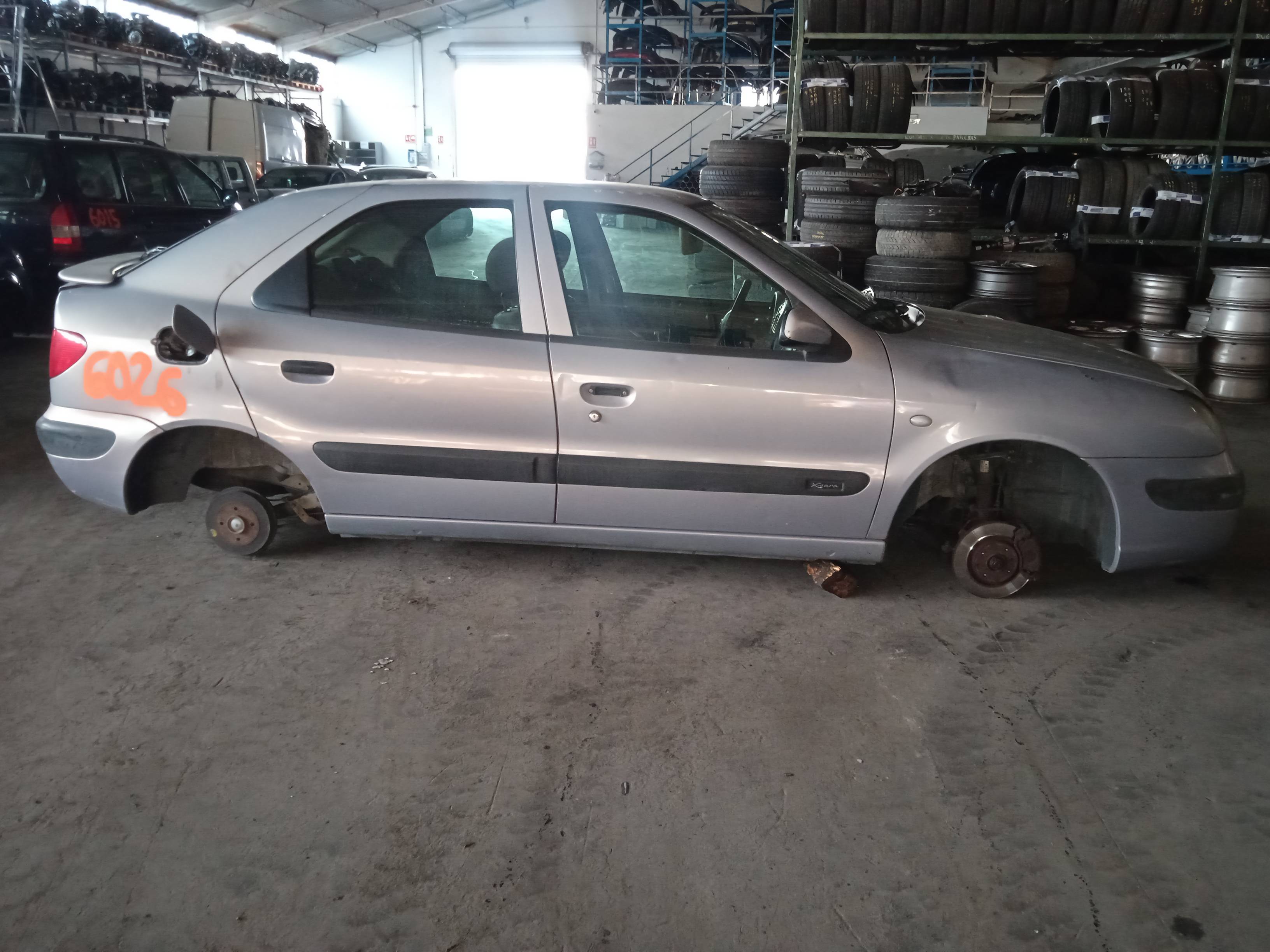 CITROËN Xsara 1 generation (1997-2004) Противотуманка бампера передняя правая ESTANTERÍA29 24895235