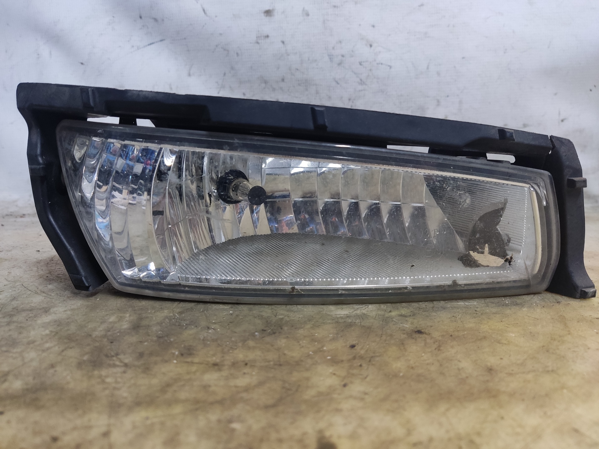 TOYOTA Previa 2 generation (2000-2006) Front Right Fog Light ESTANTERÍA145B 24897916