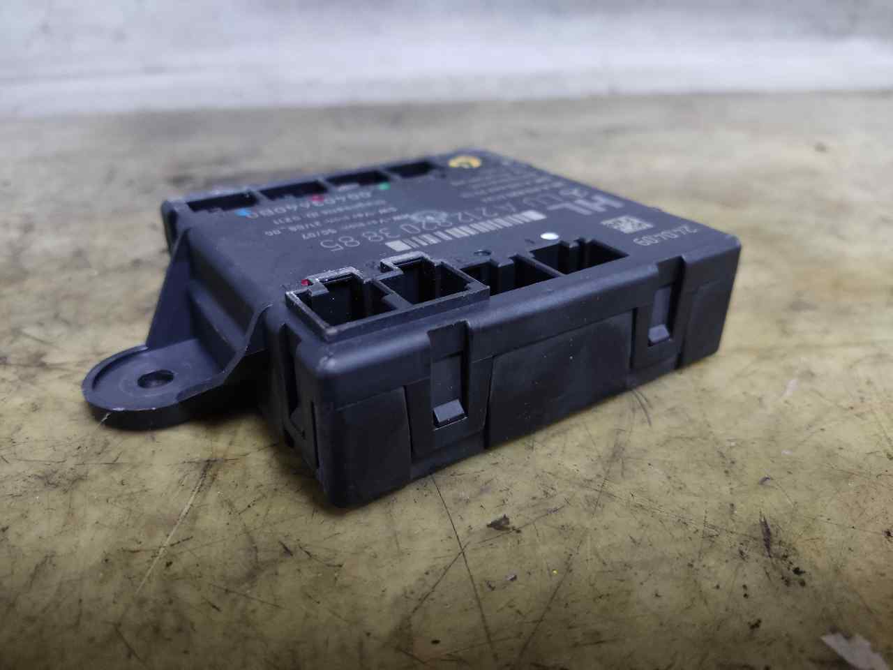 MERCEDES-BENZ E-Class W212/S212/C207/A207 (2009-2016) Comfort Control Unit A2128203885 24902984