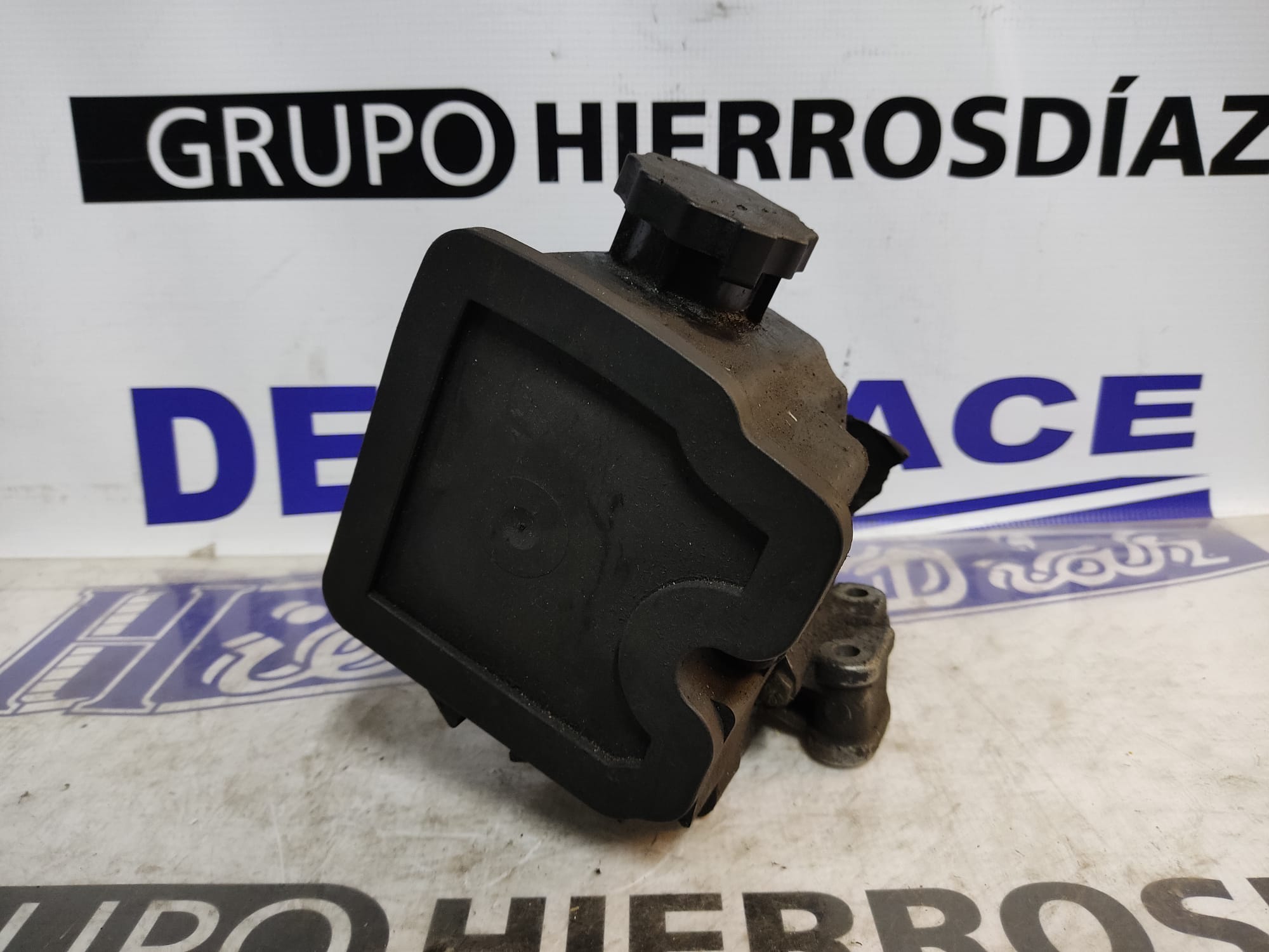 MERCEDES-BENZ S-Class W220 (1998-2005) Servostyringspumpe ESTANTERÍA91 24892277