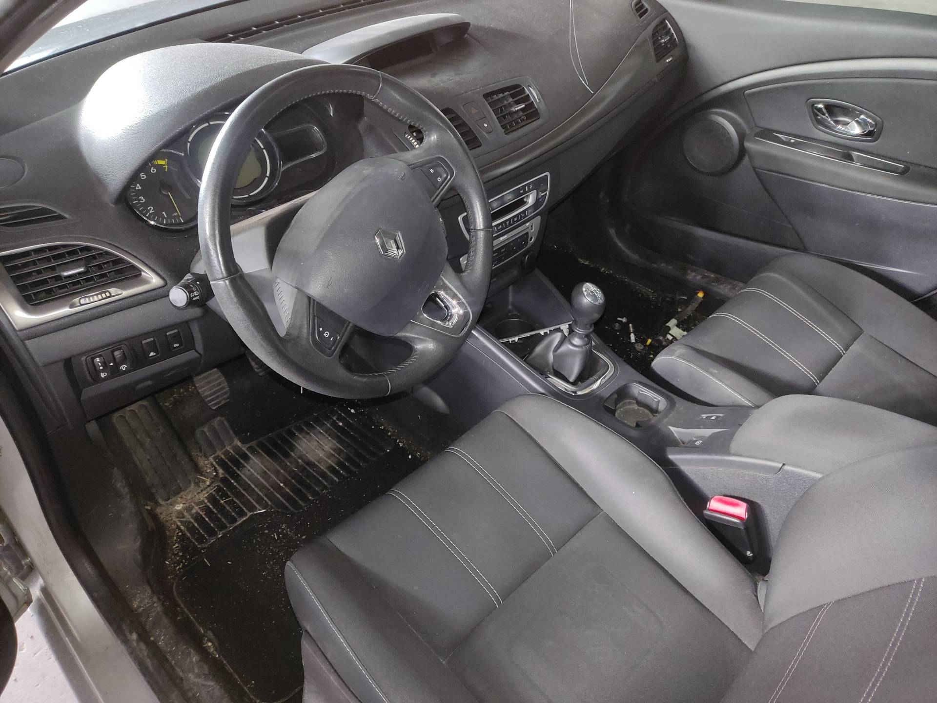 RENAULT Megane 3 generation (2008-2020) Comutator de control geam ușă  dreapta spate ESTANTERIA54 24893589