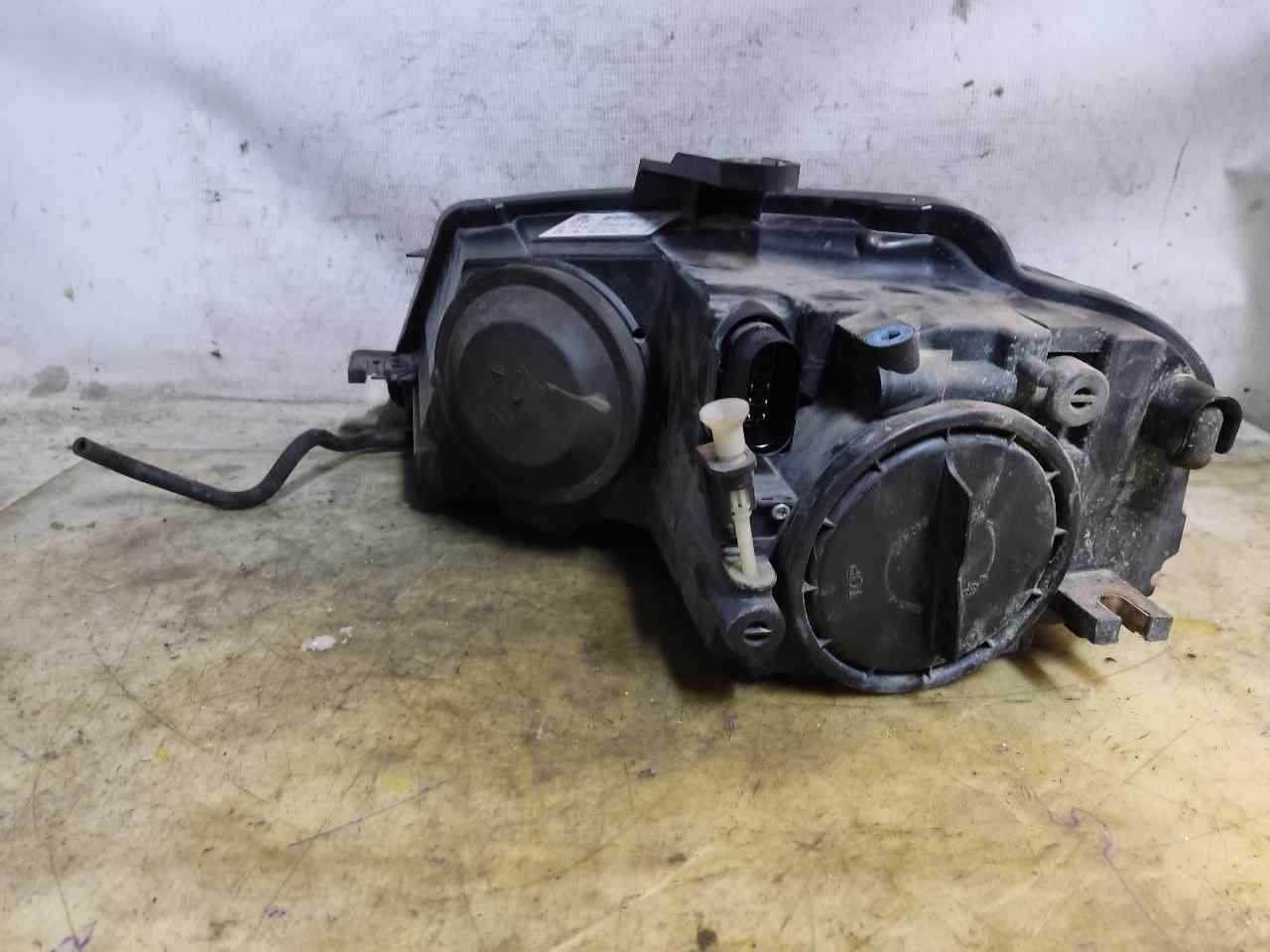 AUDI A3 8P (2003-2013) Front Right Headlight 8P0941004 24902668