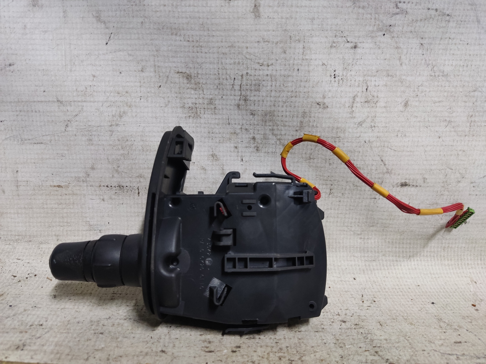 RENAULT Modus 1 generation (2004-2012) Headlight Switch Control Unit 7701057090 24897958