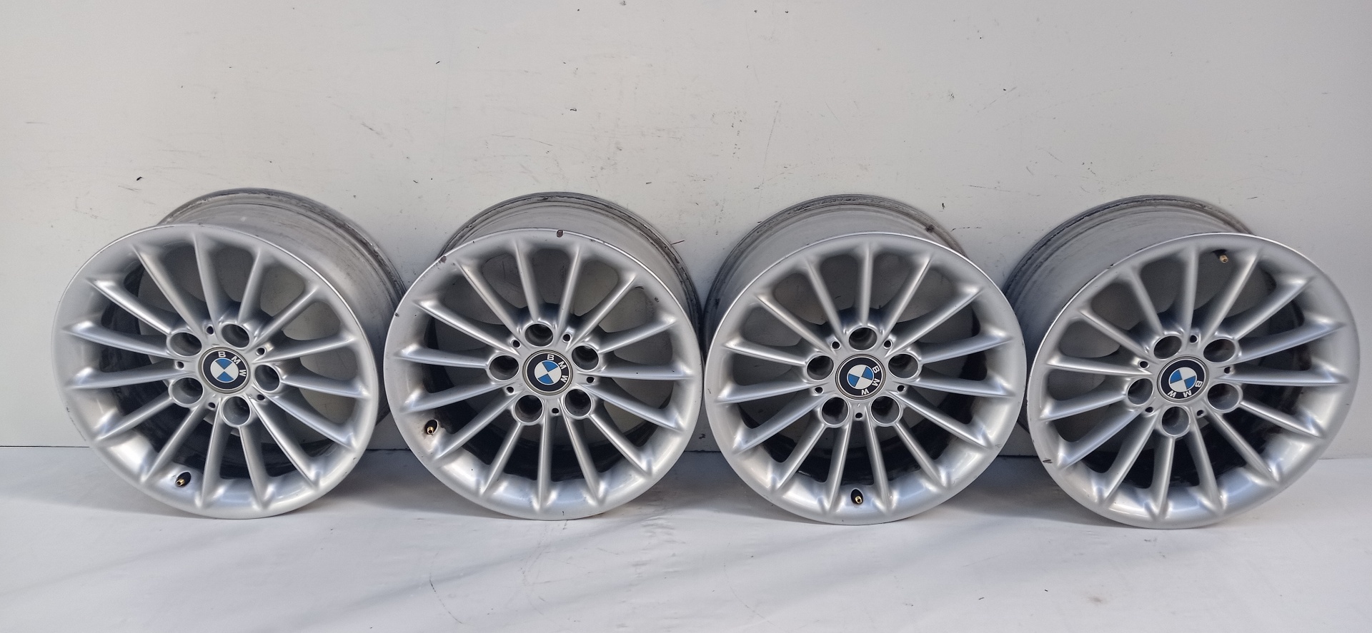Juego de llantas 10954417 de Bmw 5 (e39) 2000-2003