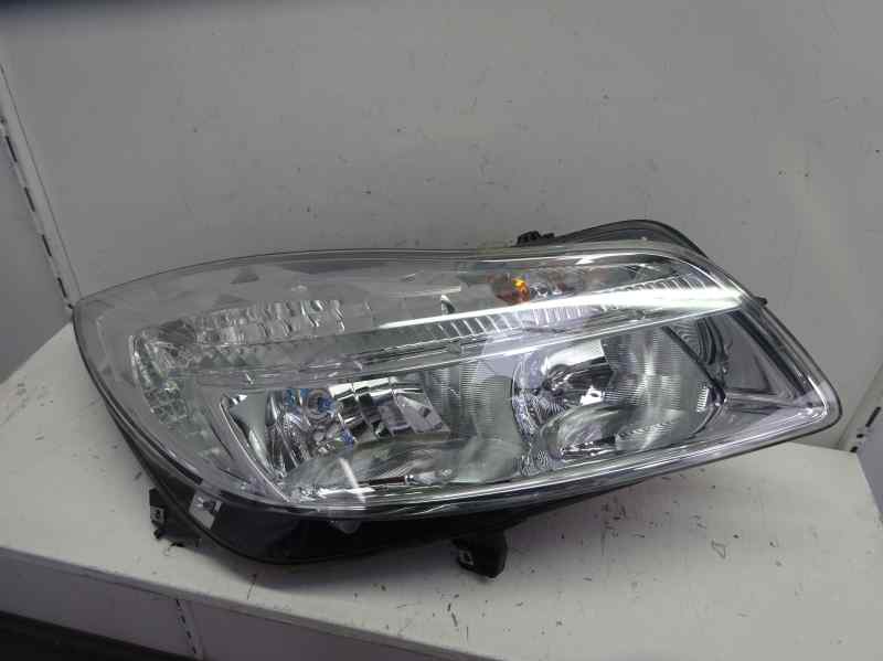 OPEL Insignia A (2008-2016) Front Right Headlight INGLES, 2009 22885521