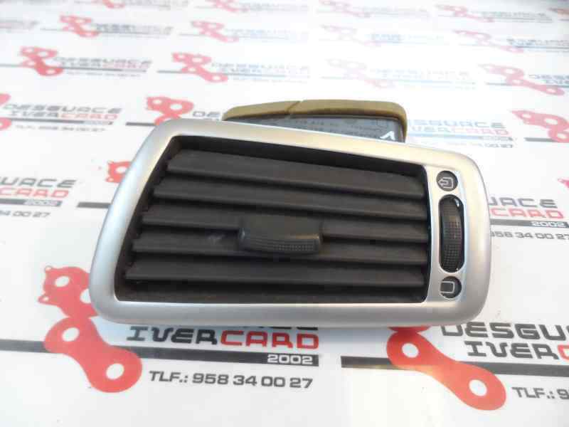 CITROËN C8 1 generation (2002-2014) Cabin Air Intake Grille 26814944