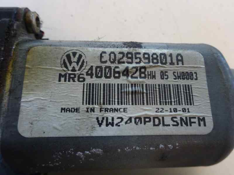 VOLVO Polo 4 generation (2001-2009) Moteur de commande de vitre de porte avant droite 2002 18904192