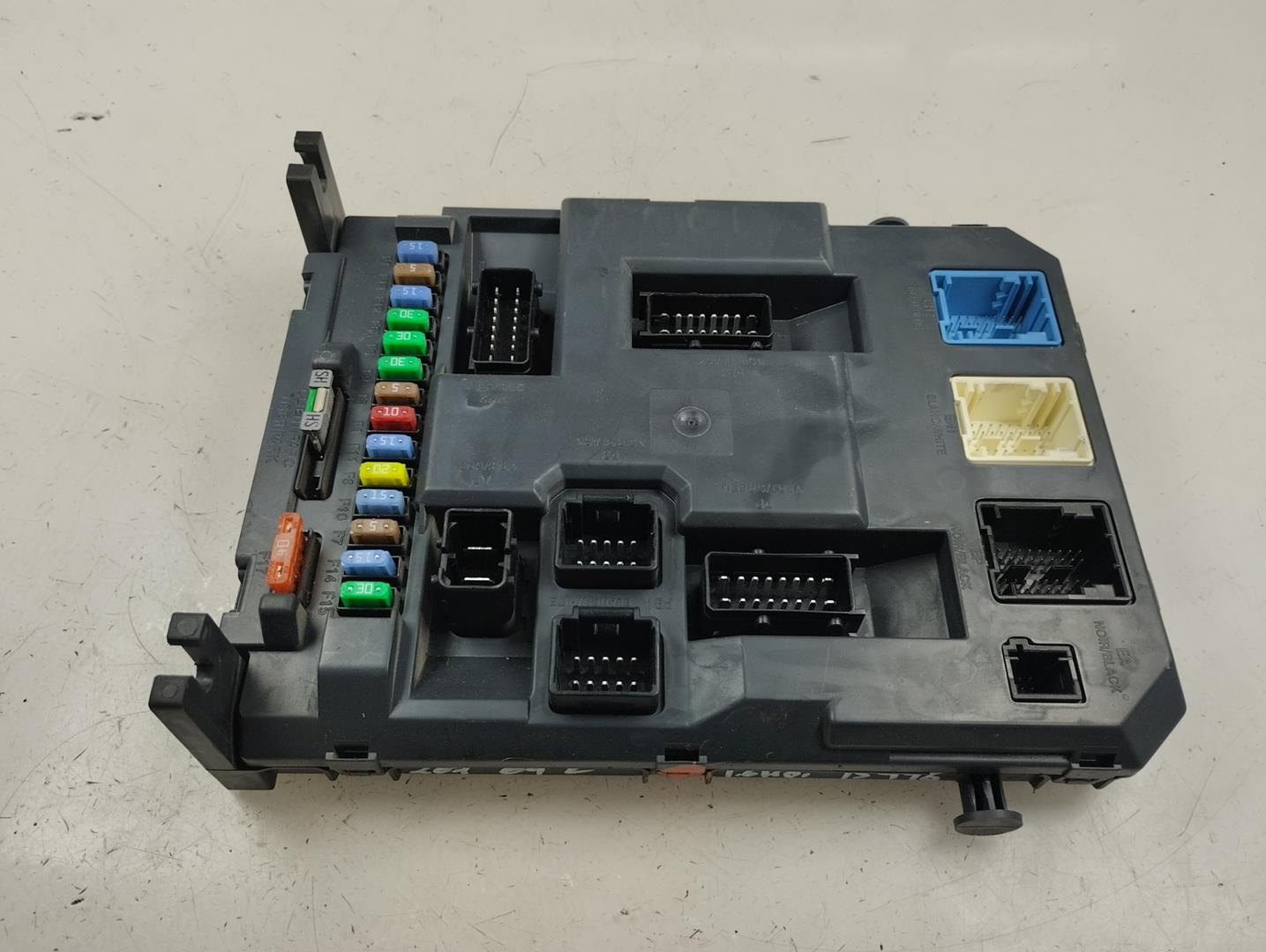 PEUGEOT 207 1 generation (2006-2009) Fuse Box 9664983080 26816983