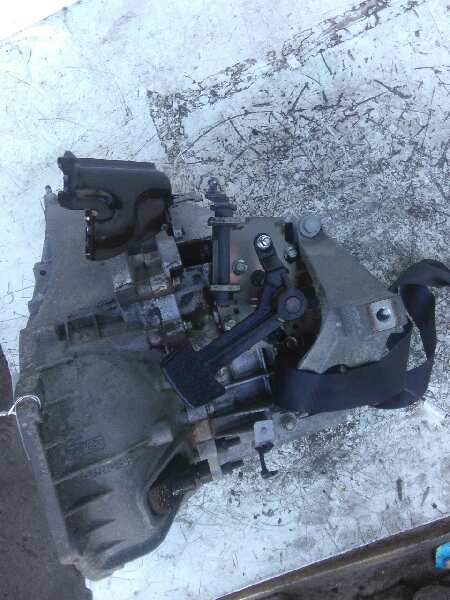 FORD USA C-Max 1 generation (2003-2010) Gearbox 4M5R7002YA 18828977