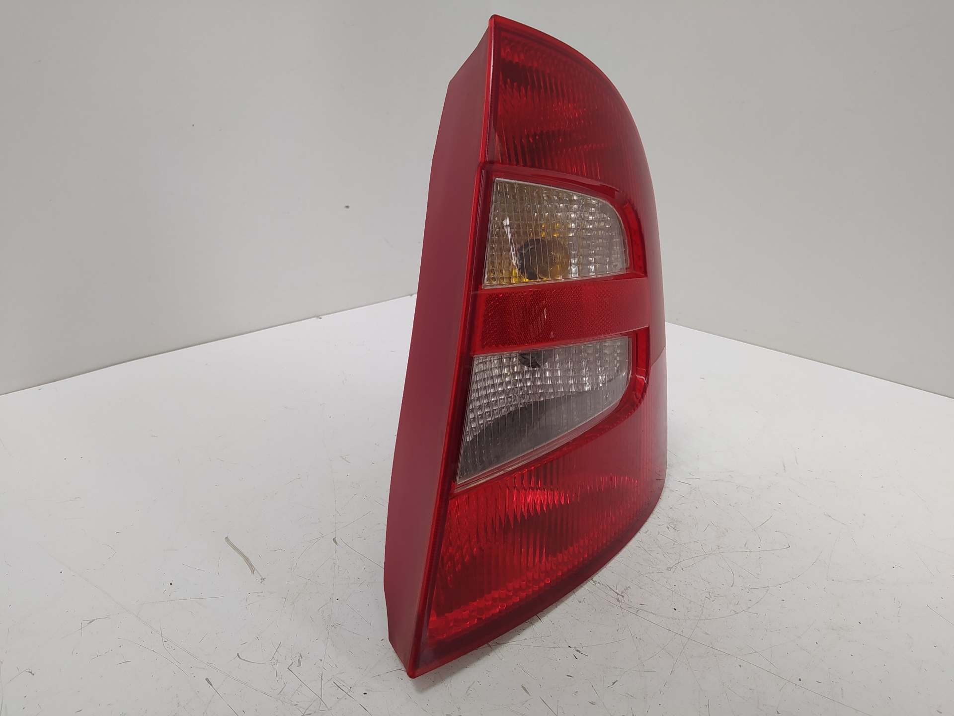 SKODA Fabia 6Y (1999-2007) Rear Right Taillight Lamp ZSB6Y6945096, 6Y6945112 19008645