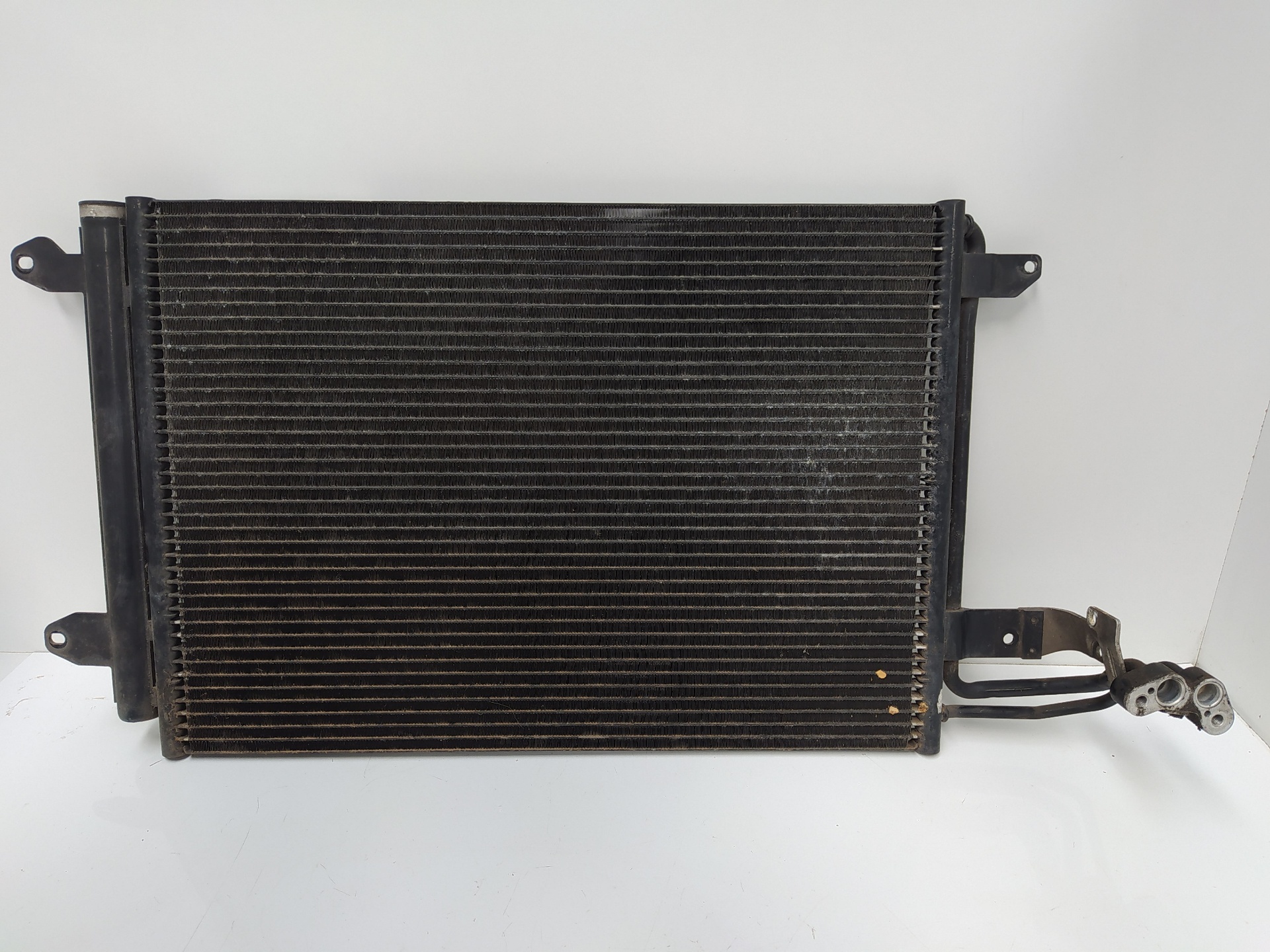 VOLKSWAGEN Scirocco 3 generation (2008-2020) Radiator aer condiționat 1K0820411AD 19004085