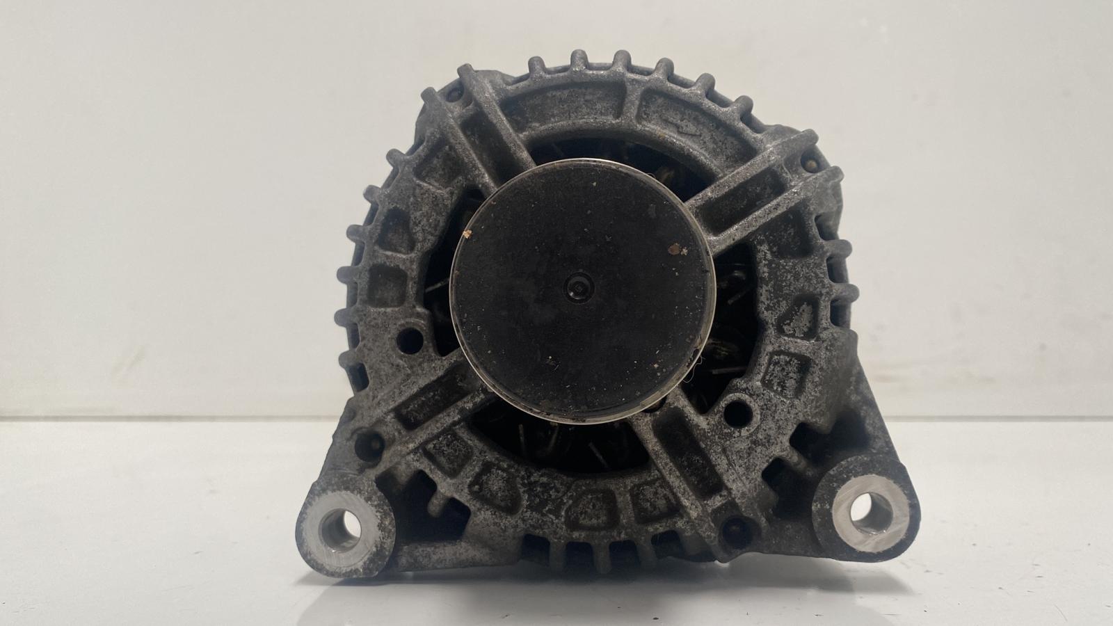 CITROËN C4 1 generation (2004-2011) Alternator 0124525035, 9646321880 18863059