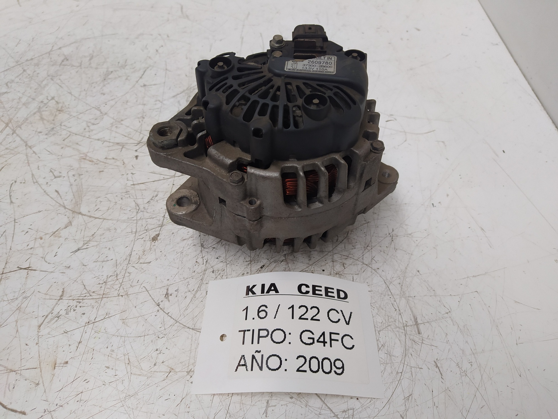 KIA Cee'd 1 generation (2007-2012) Alternator 373002B600,2609780 18855849