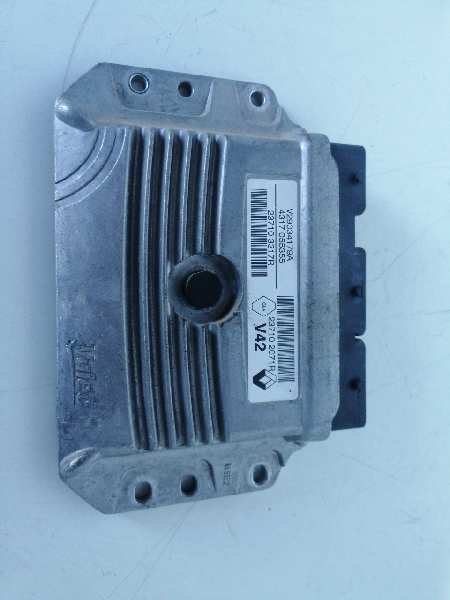 DACIA Sprinter 2 generation (906) (2006-2018) Moottorin ohjausyksikkö ECU 237102071R,237103317R 26261426